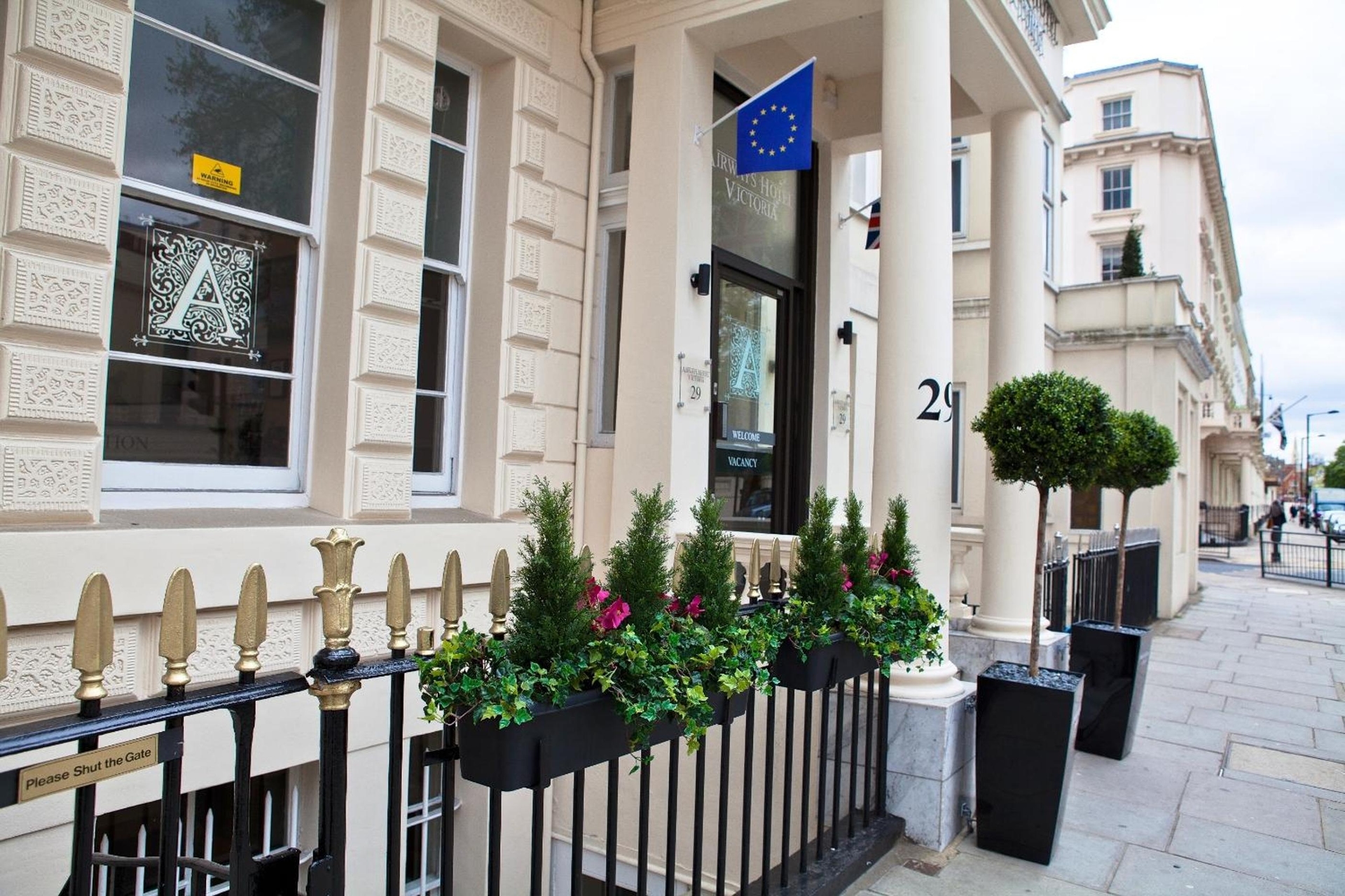 The 29 London, London
