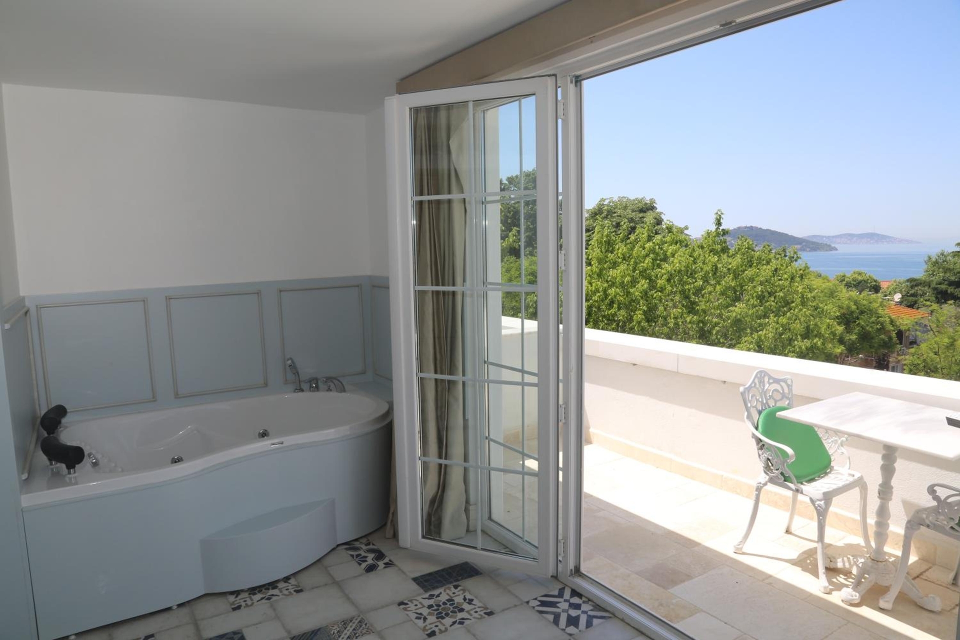 Foto de Buyukada Cankaya Hotel