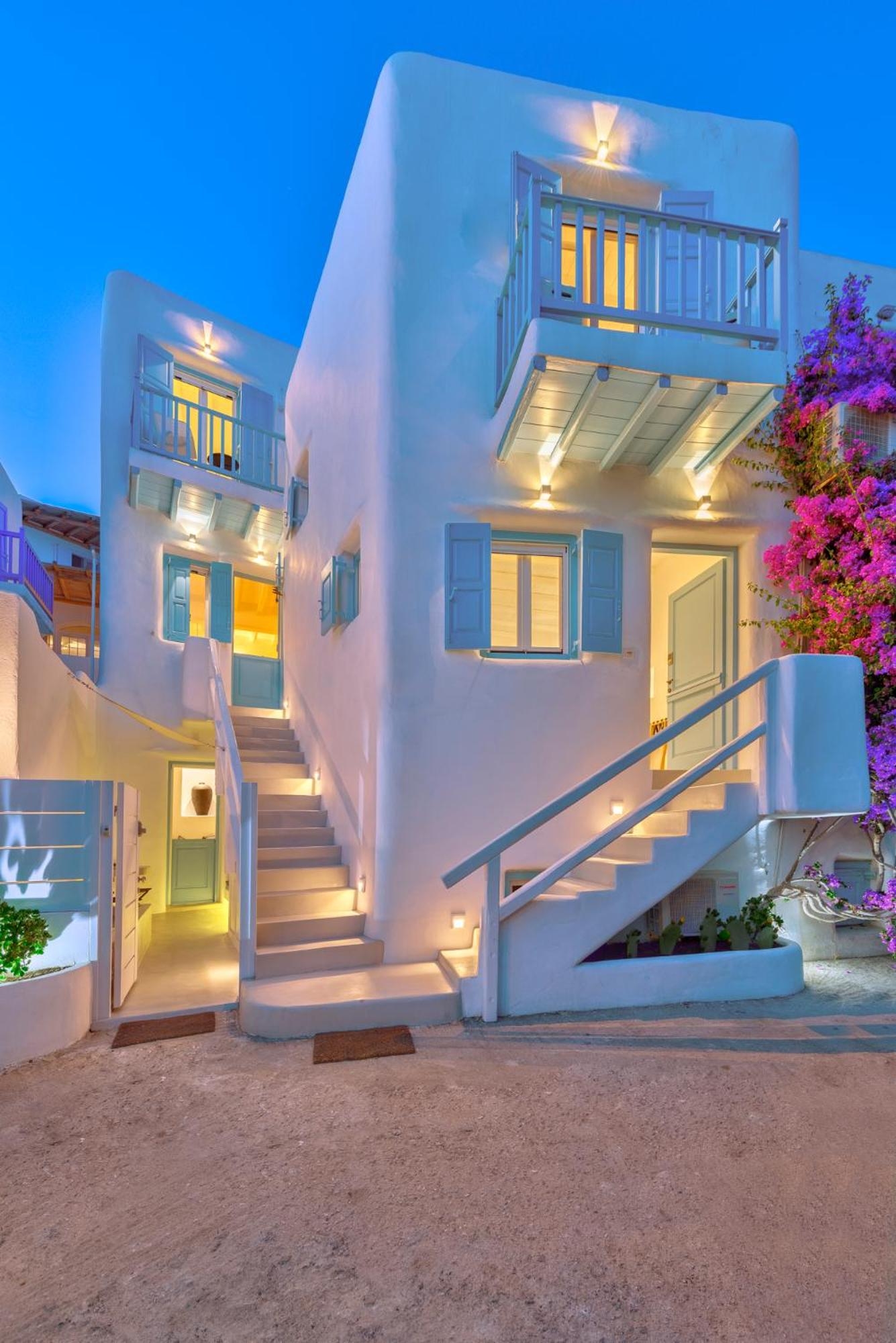 Mykonian Mews Luxury Suites, Psarou