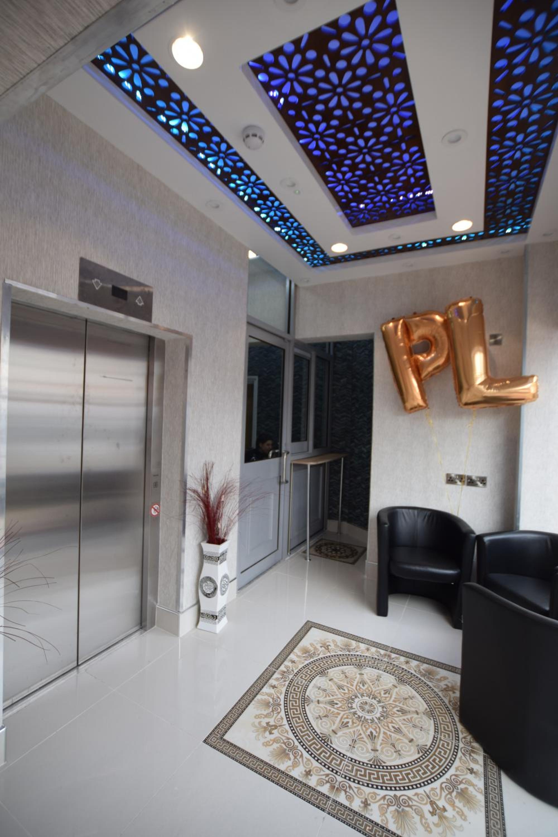 PremierLux Serviced Apartments, Ilford
