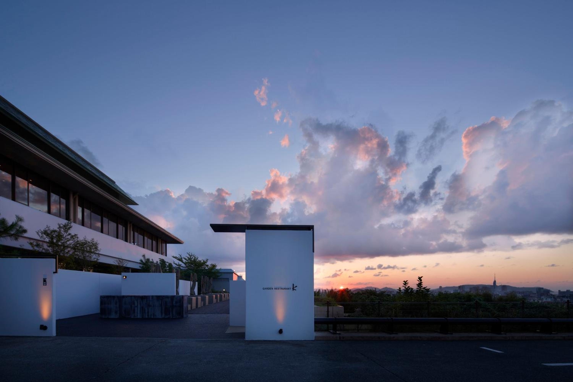 Hilltop Resort Fukuoka