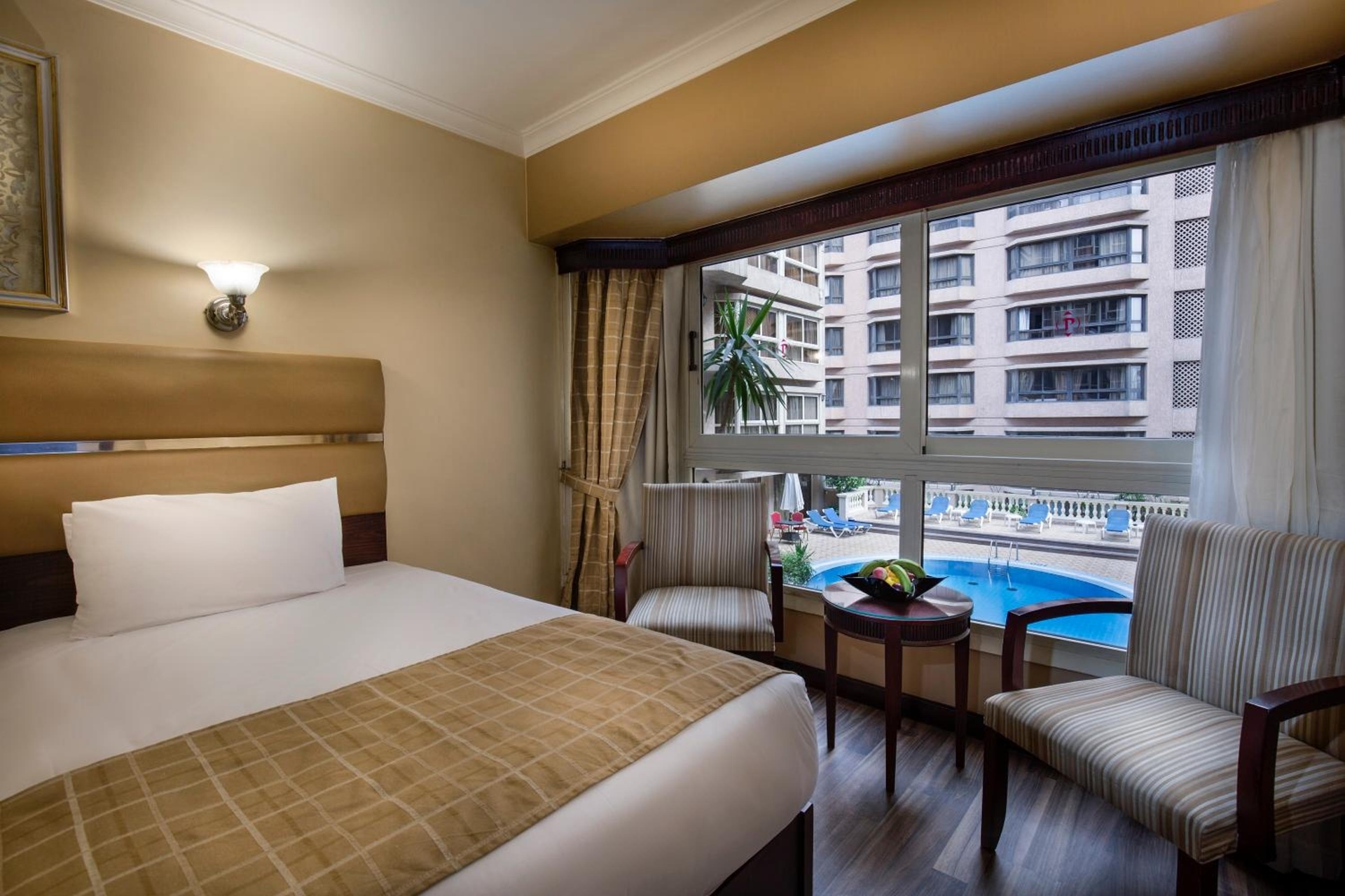 Foto de Pyramisa Suites Hotel Cairo