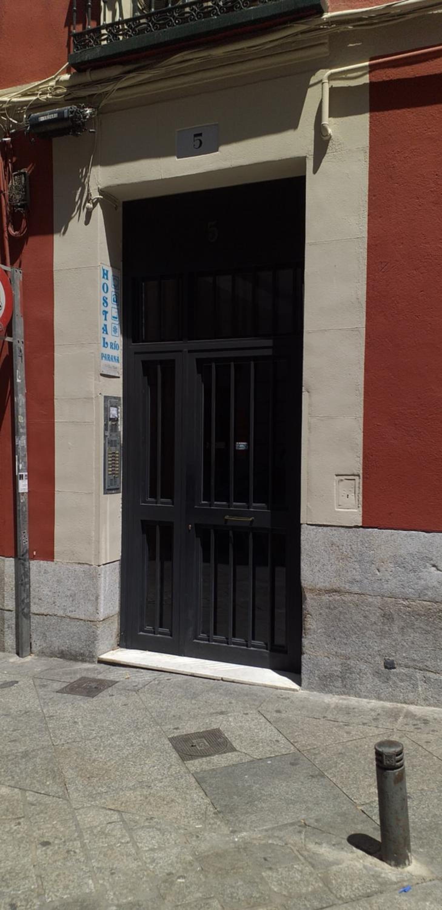 Hostal Río Paraná, Madrid