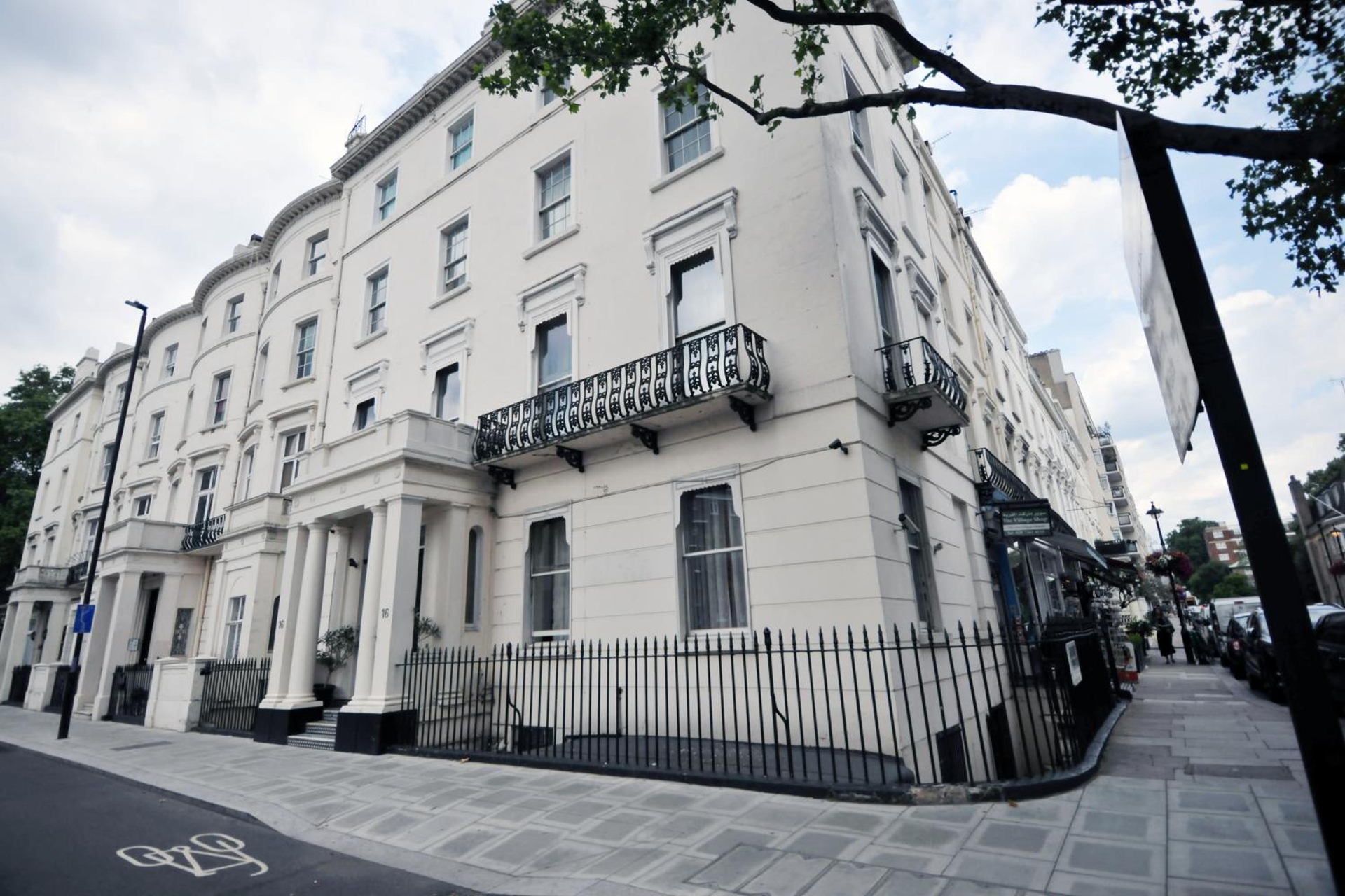BeiRoom Hyde Park Apartments, London