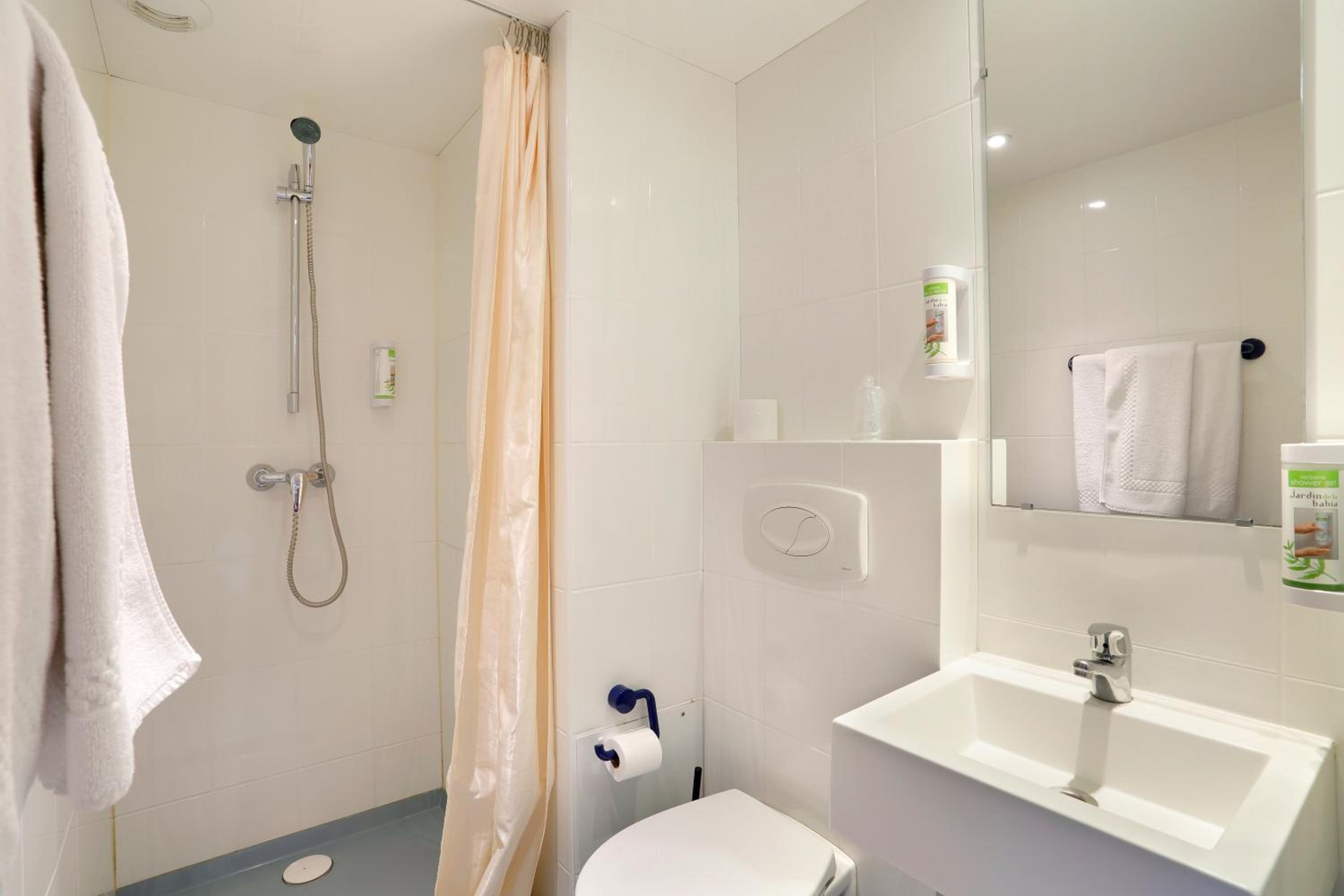 Foto de Grand Hotel Sénia - Paris Orly Airport