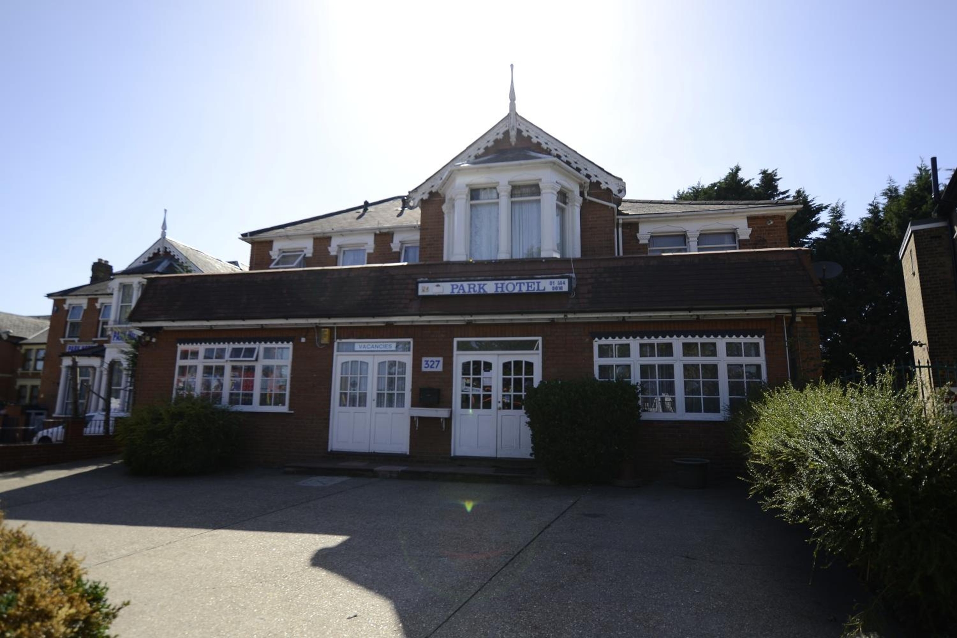 Park Hotel, Ilford