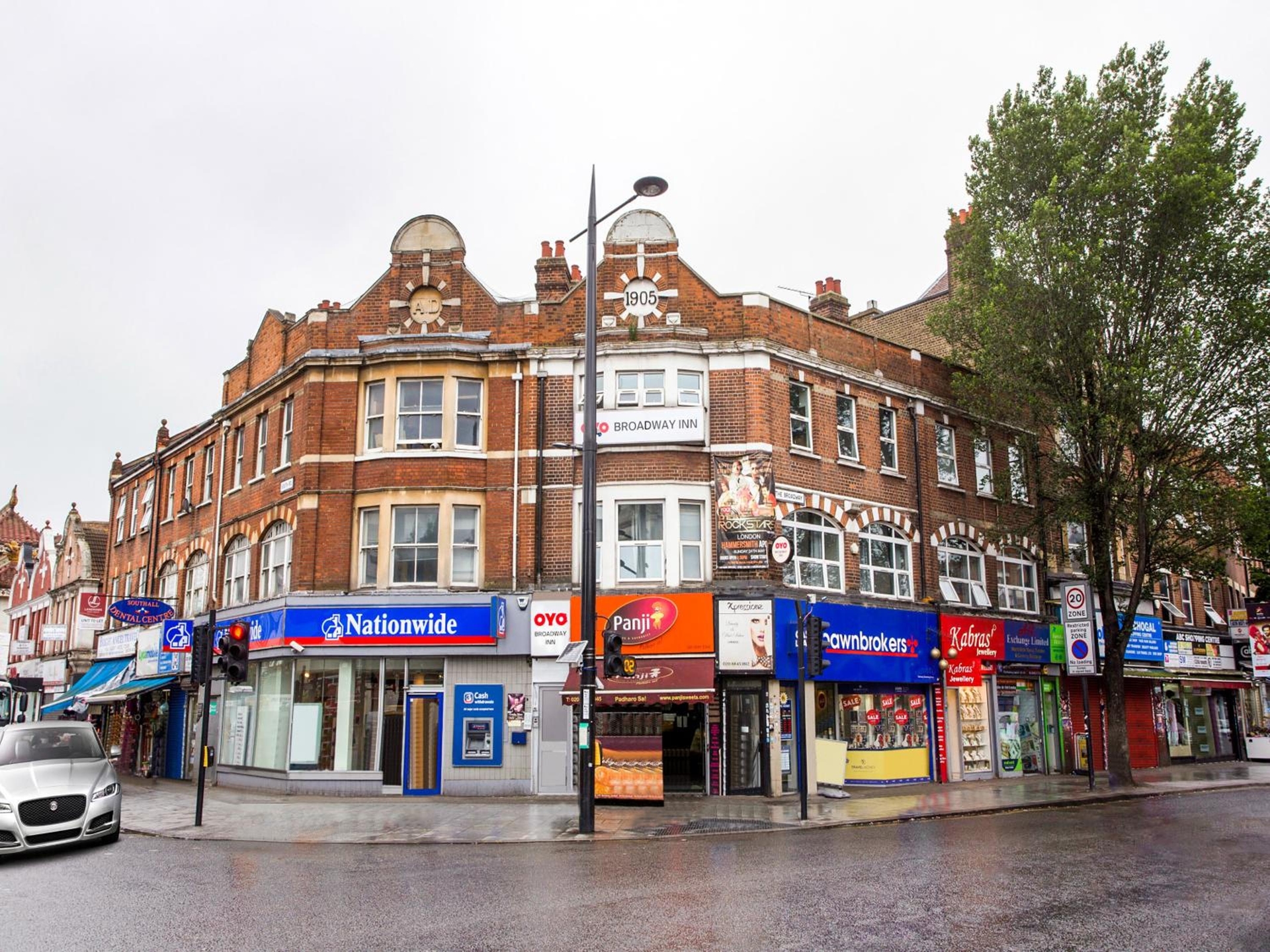 The Broadway Hotel - London Heathrow, Southall