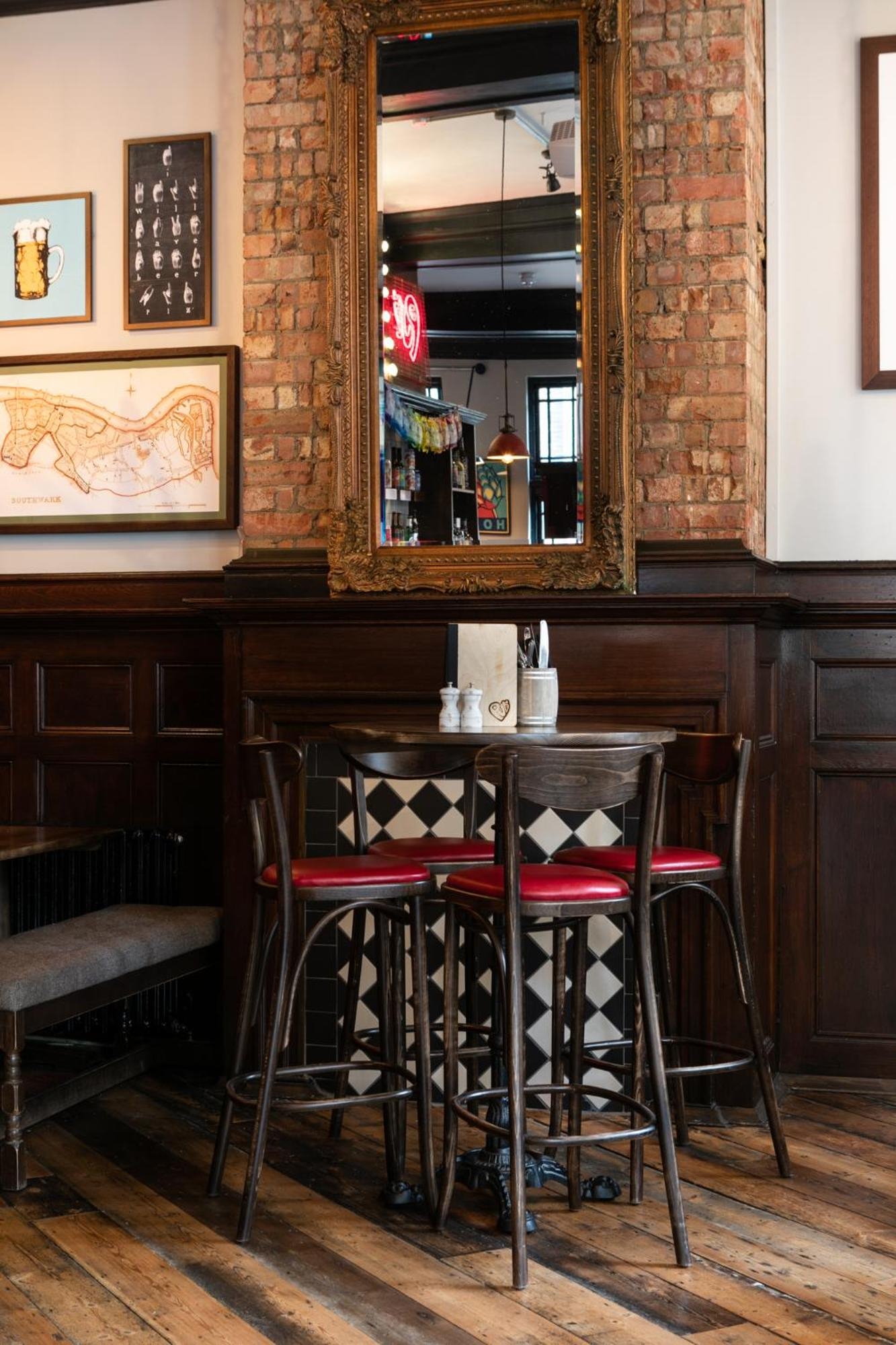 PubLove @ The Rose & Crown, London