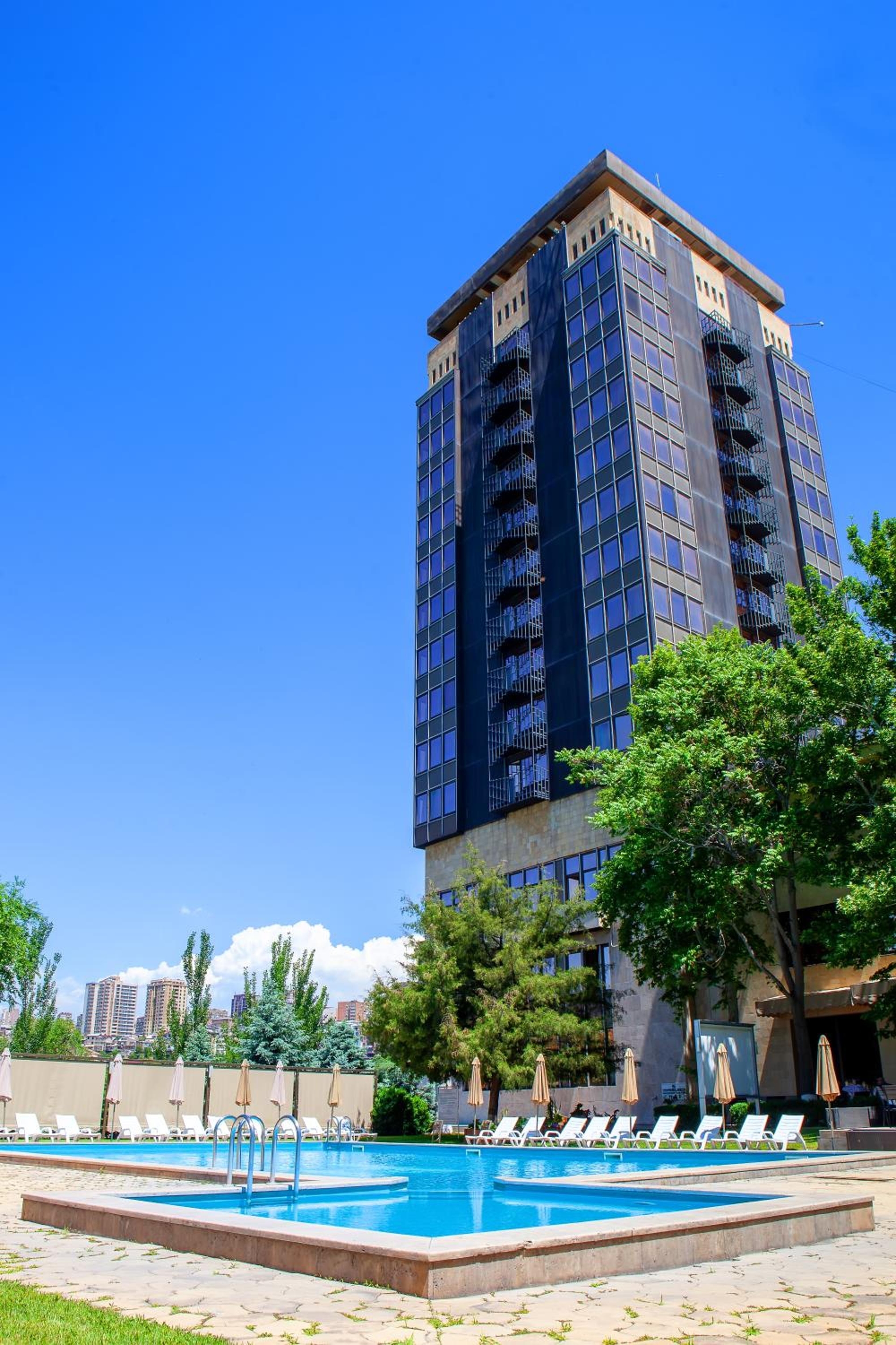 President Hotel by Hrazdan Hotel CJSC, Yerevan