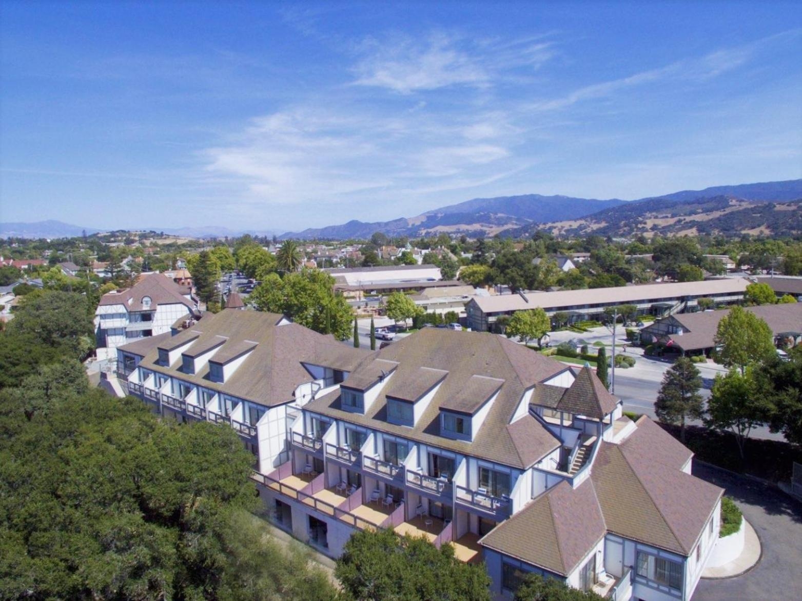 Vinland Hotel and Lounge, Solvang