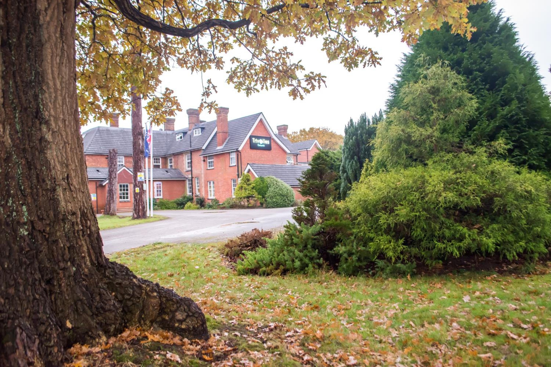 Trivelles Gatwick Hotel & airport Parking, Crawley