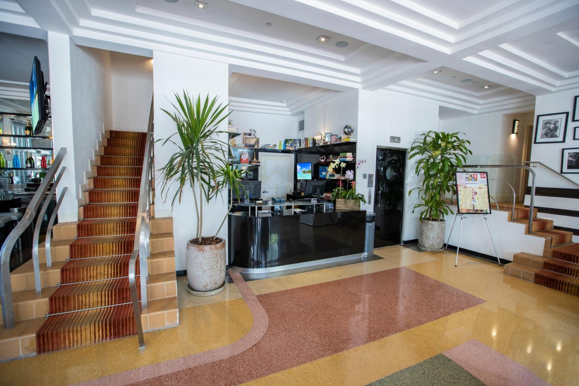 Foto de Riviera Suites