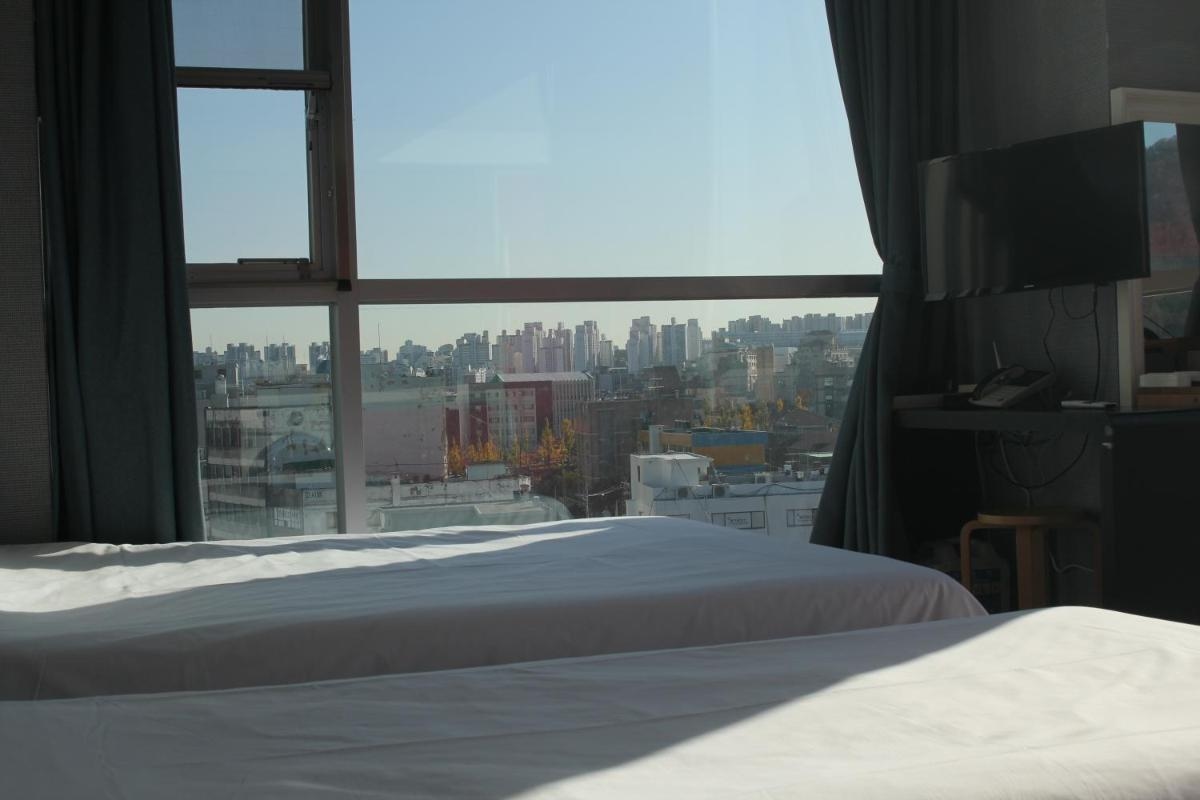 Foto de Myeongdong Merlin Hotel