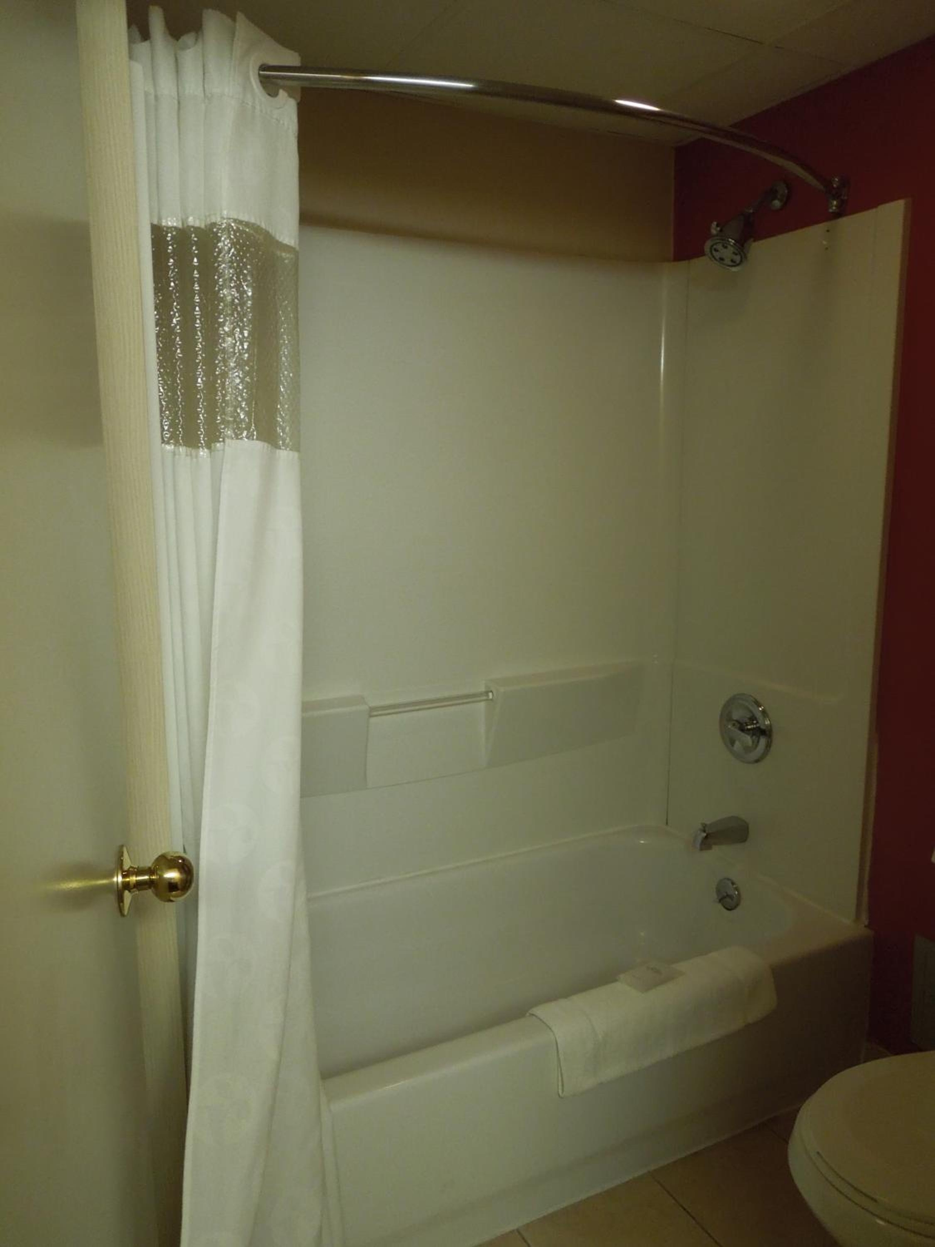 Foto de Ramada by Wyndham East Orange