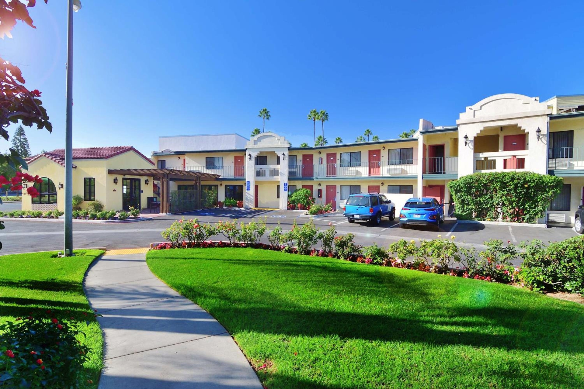 Lamplighter Inn & Suites at SDSU, San Diego