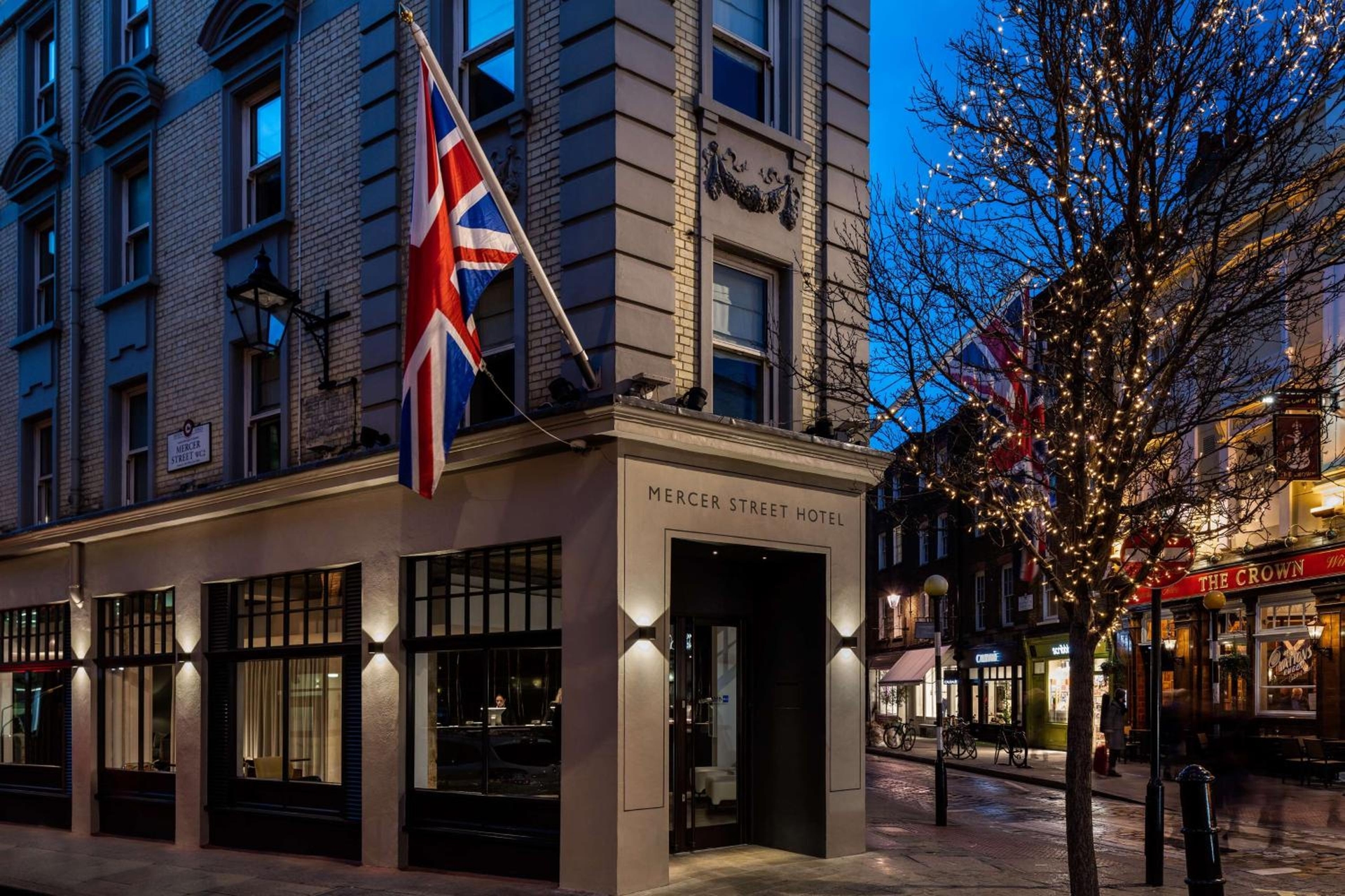 Radisson Blu Hotel, London Mercer Street, London