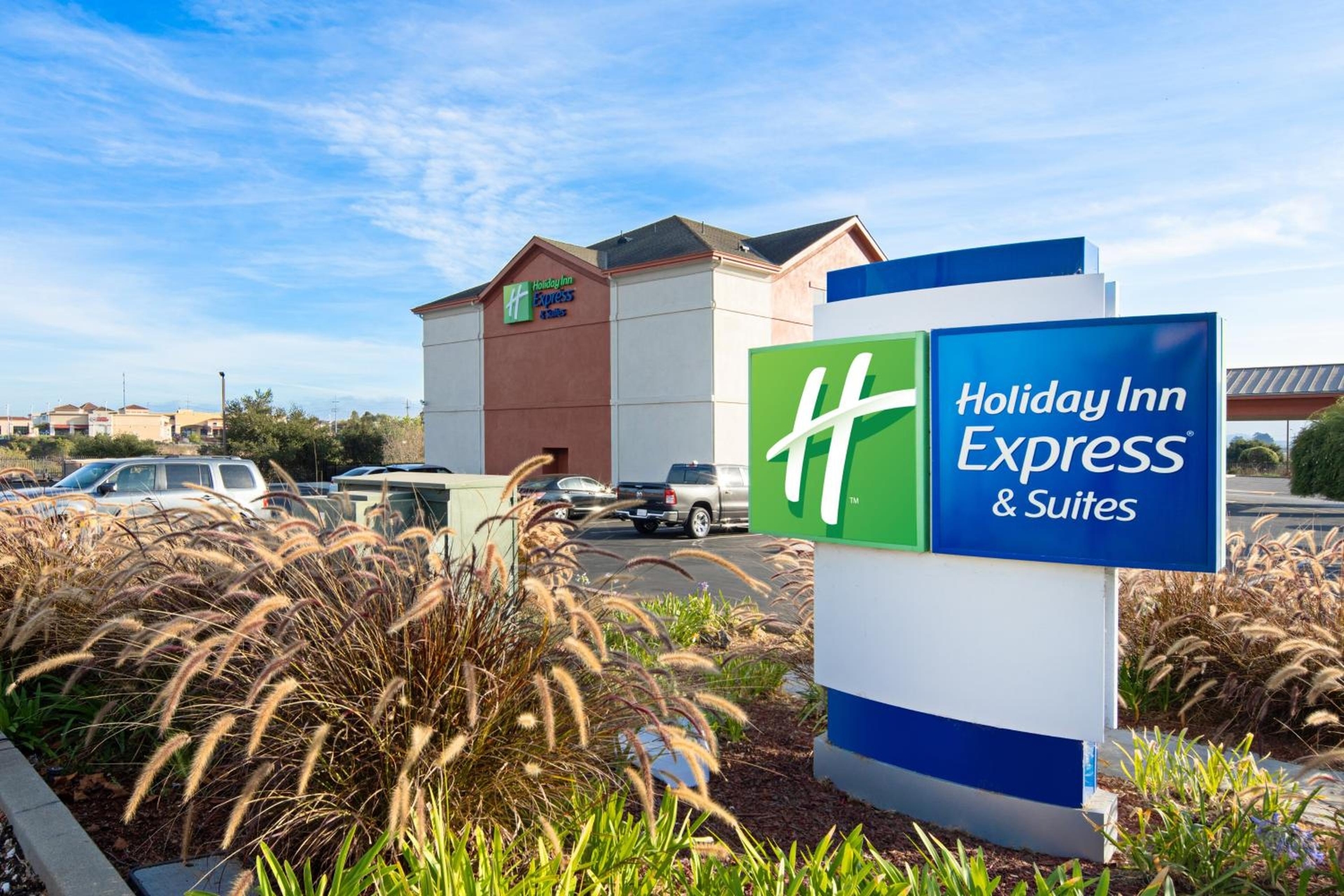 Holiday Inn Express & Suites Watsonville by IHG, Watsonville