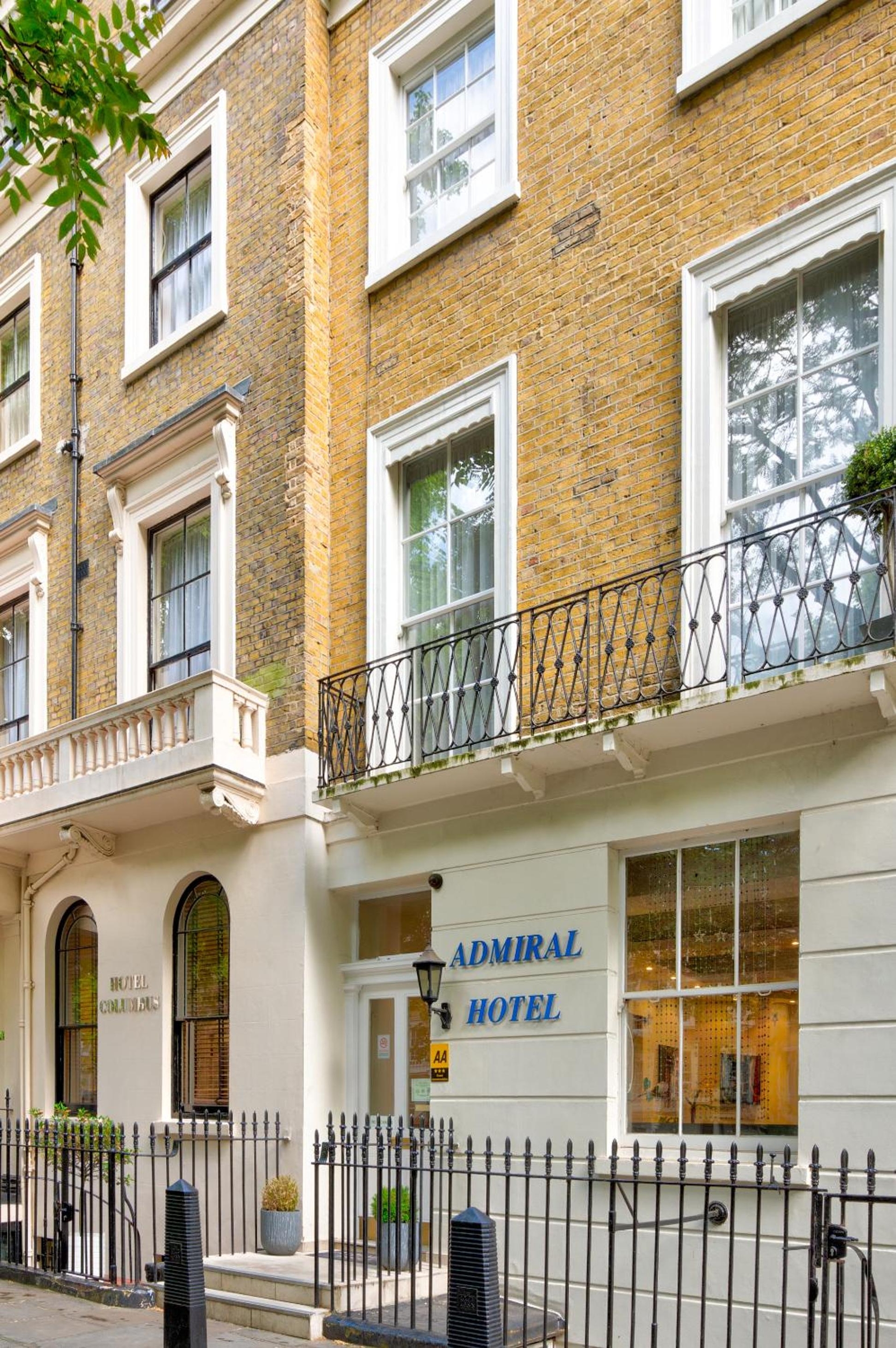 Admiral Hotel at Park Avenue, London