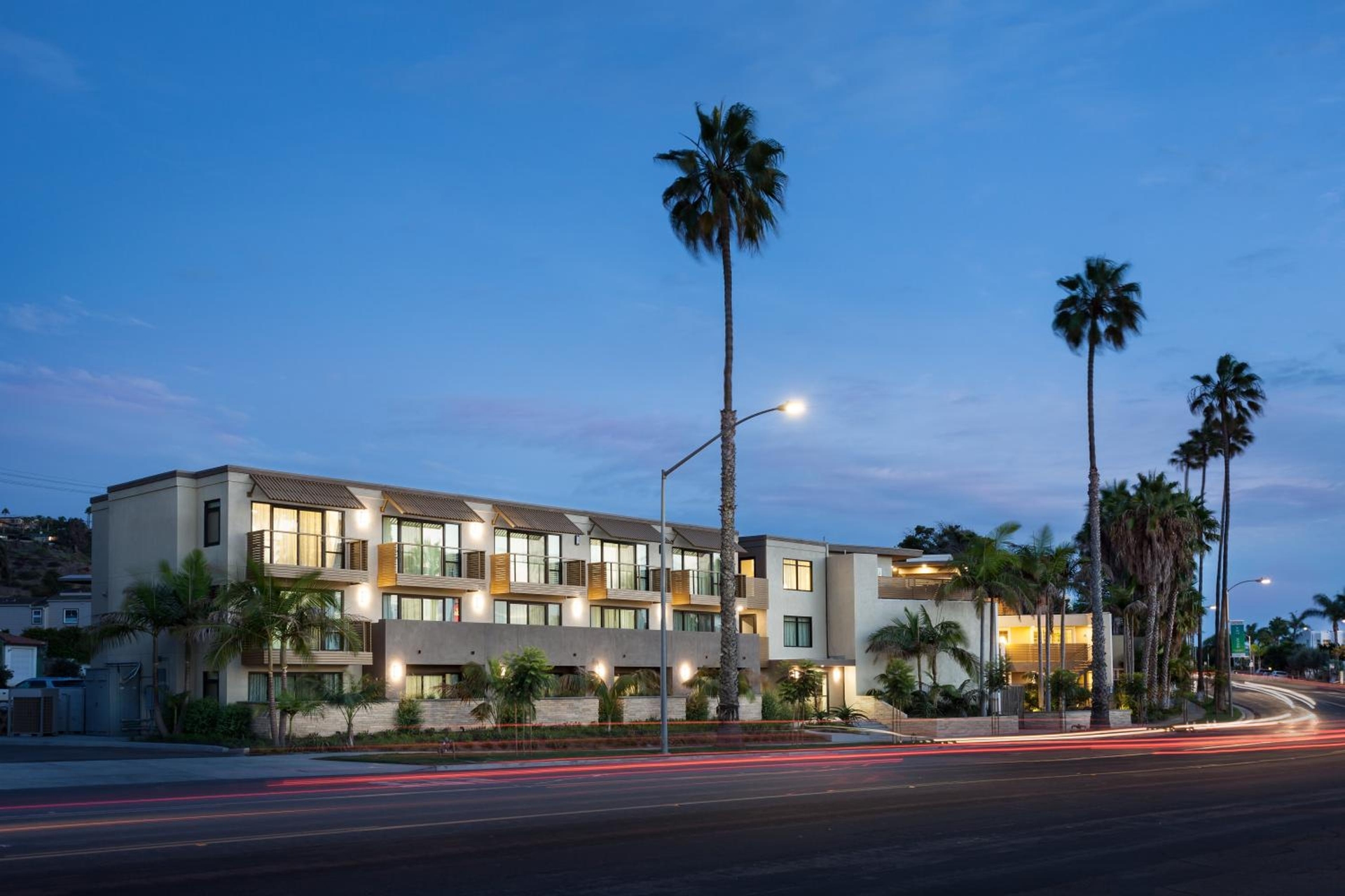 Holiday Inn Express and Suites La Jolla - Windansea Beach, and IHG Hotel, San Diego