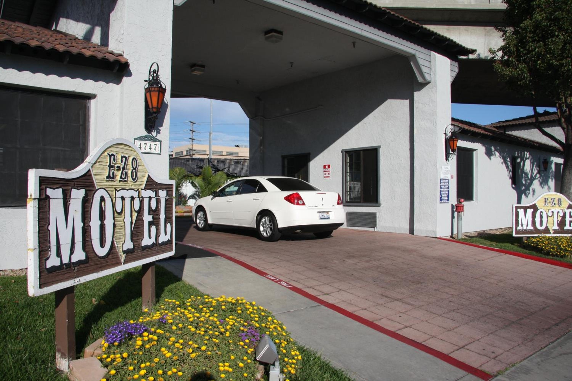 EZ 8 Motel Old Town, San Diego