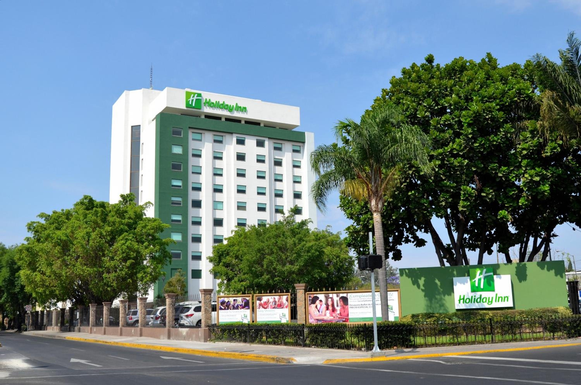Holiday Inn Guadalajara Expo Plaza del Sol by IHG