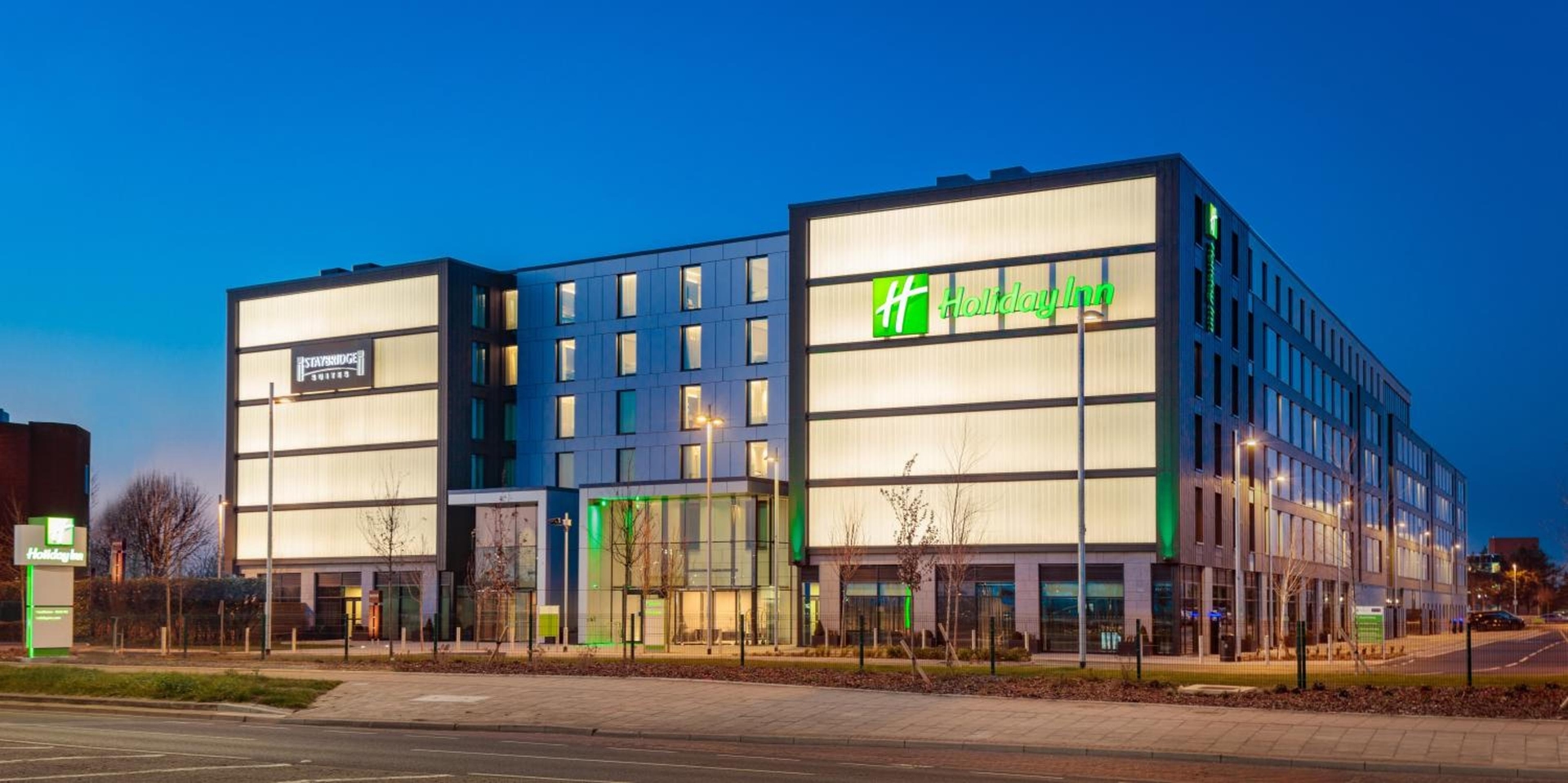 Holiday Inn London Heathrow - Bath Road by IHG, Hillingdon