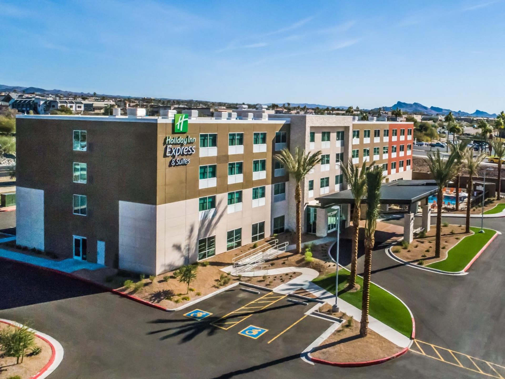 Holiday Inn Express & Suites Lake Havasu - London Bridge by IHG, Lake Havasu City