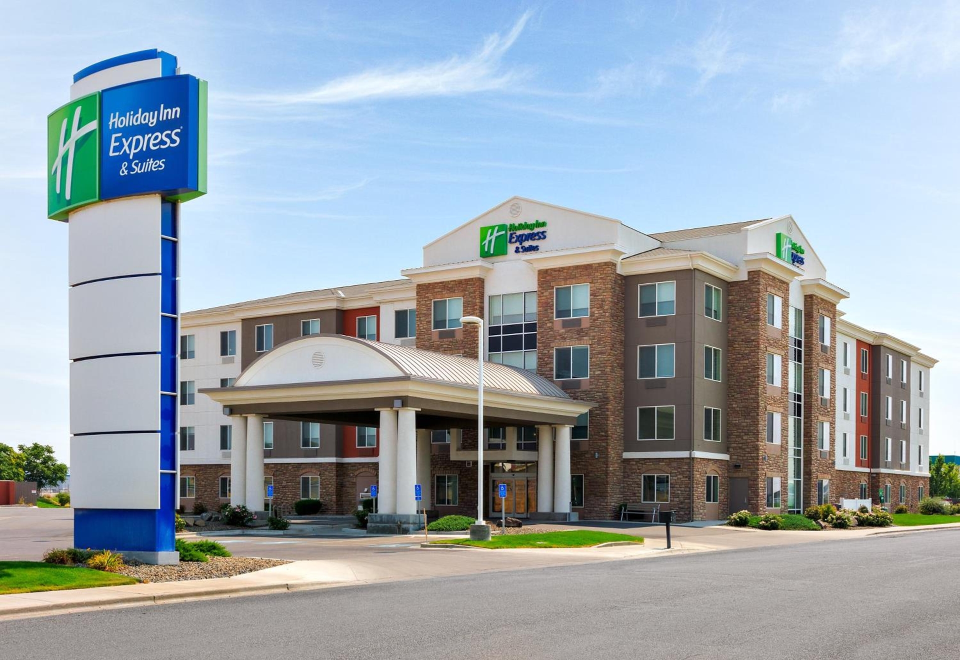 Holiday Inn Express Hotel & Suites Ontario by IHG, Ontario