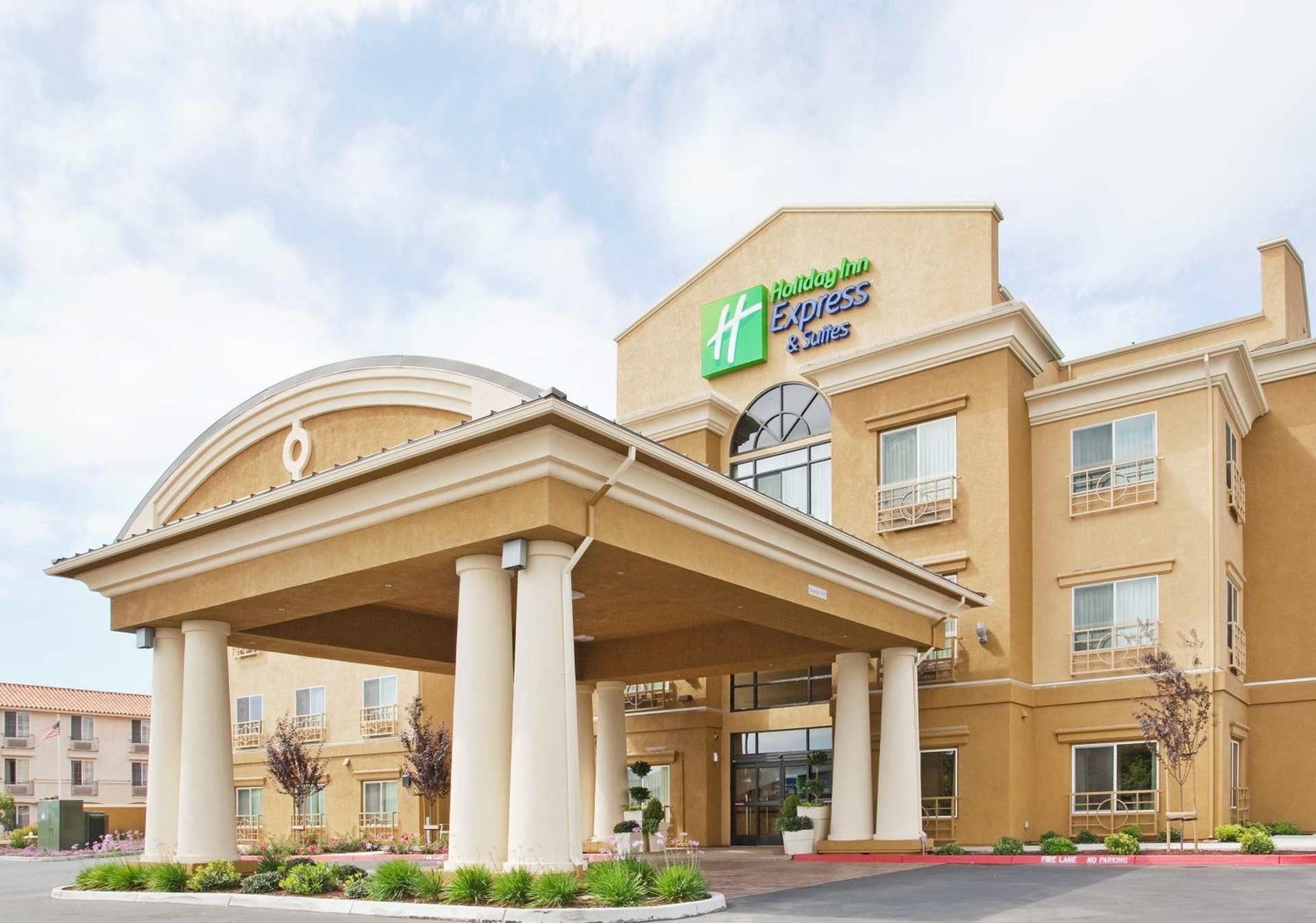 Holiday Inn Express & Suites Salinas by IHG, Salinas