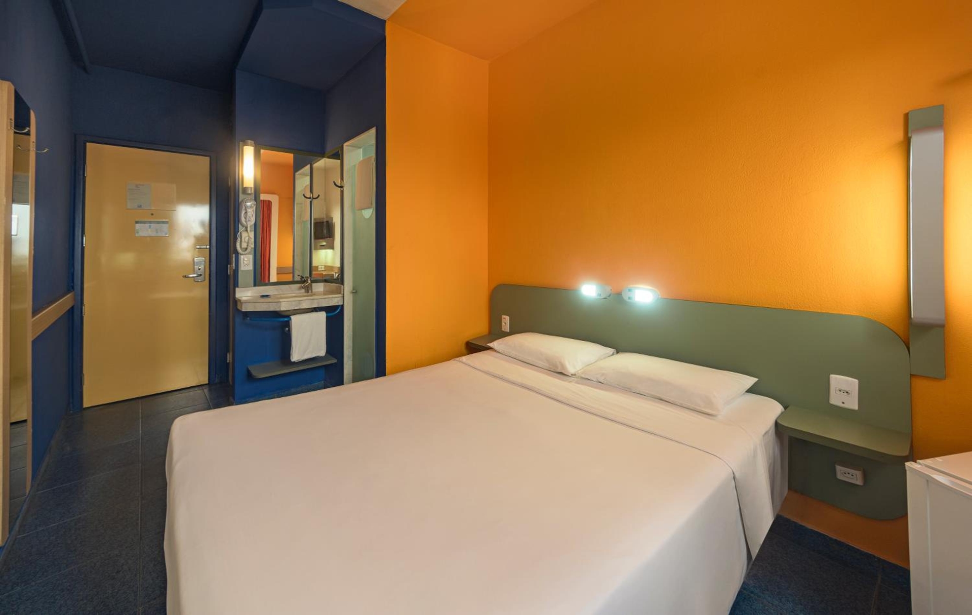 Foto de ibis budget Belem