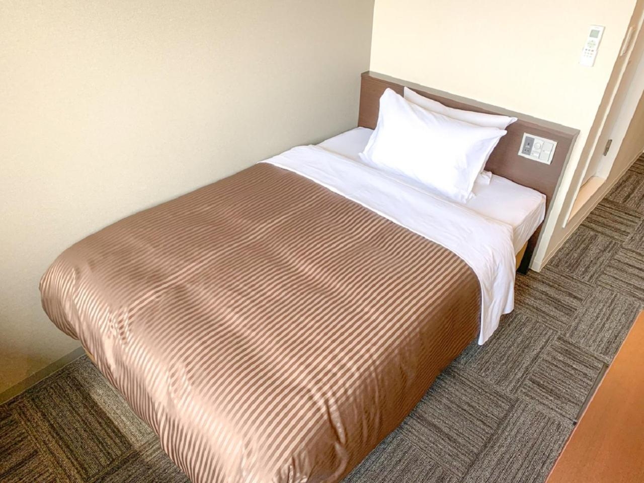 Foto de HOTEL LiVEMAX Hiroshima Peace Park Mae