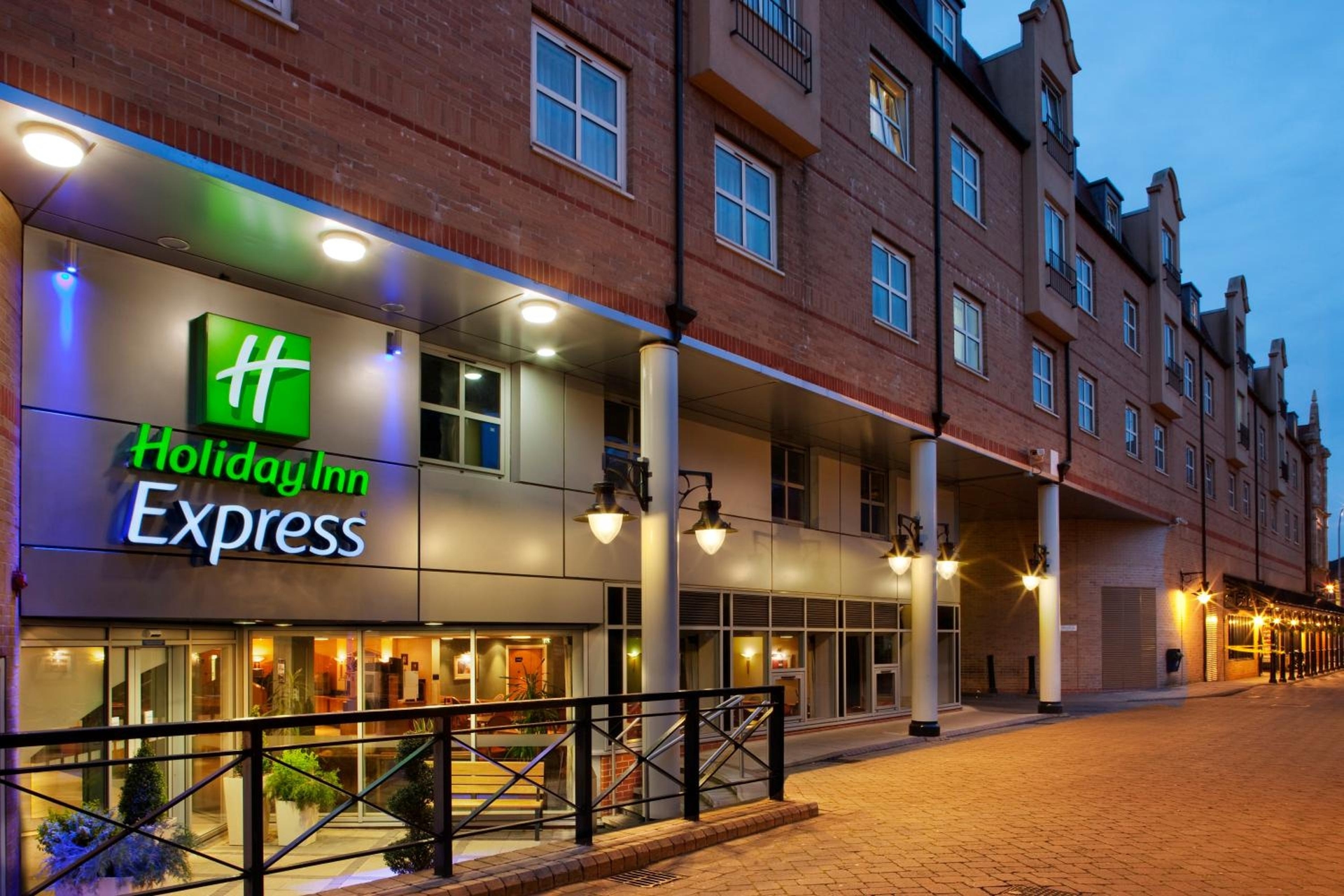 Holiday Inn Express London-Hammersmith by IHG, London