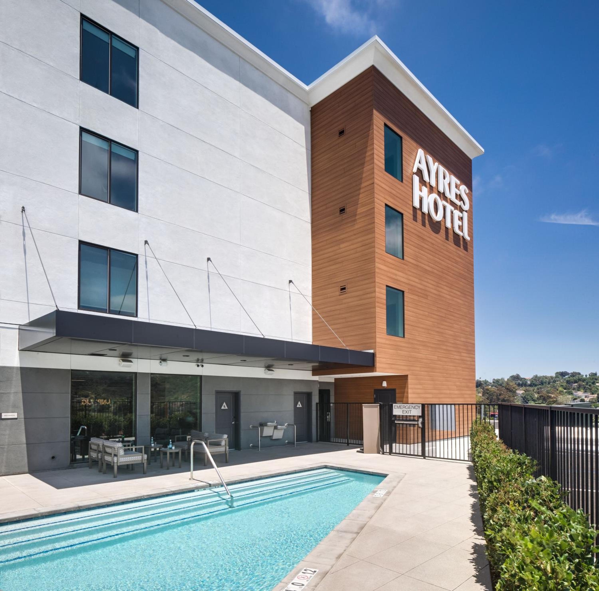 Ayres Hotel Vista Carlsbad, Vista