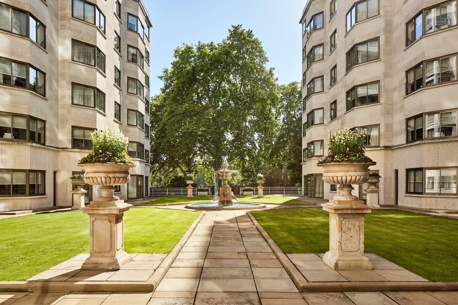 Arlington House Apartments, London