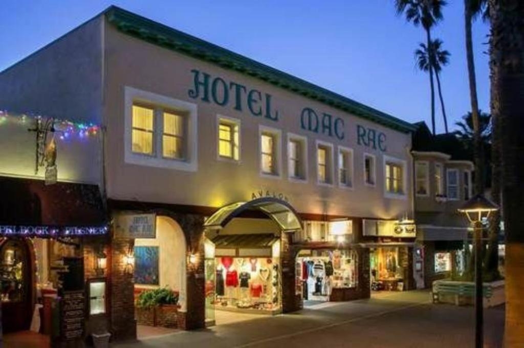 Hotel Mac Rae, Avalon