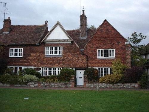 The Old Manor House B & B, Brasted