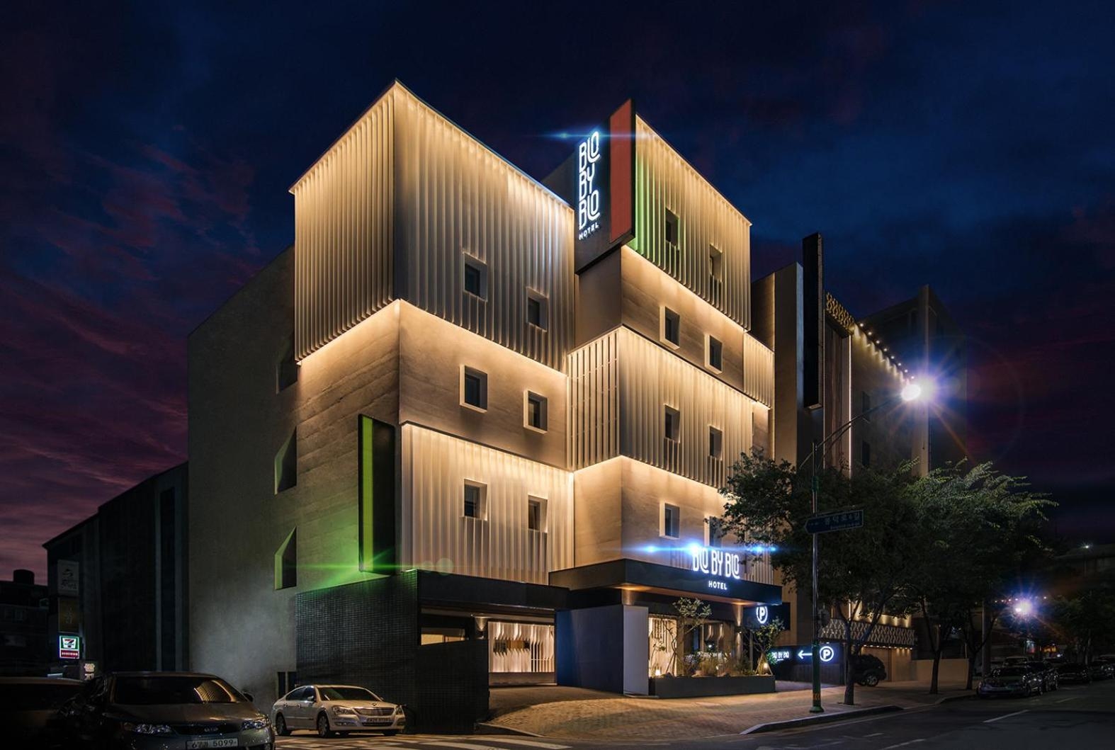 BLO BY BLO HOTEL