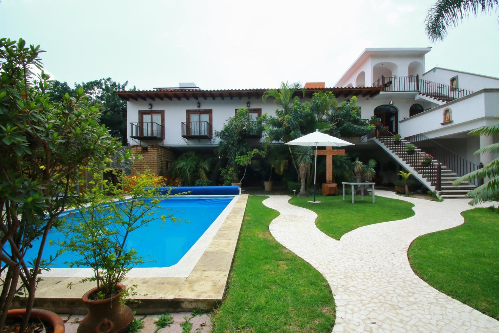 Hotel Concierge Flor y Canto