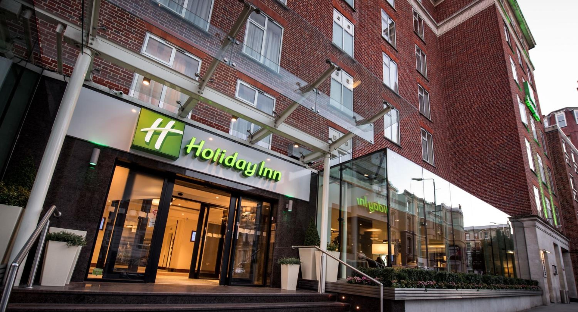 Holiday Inn London Kensington High St. by IHG, London