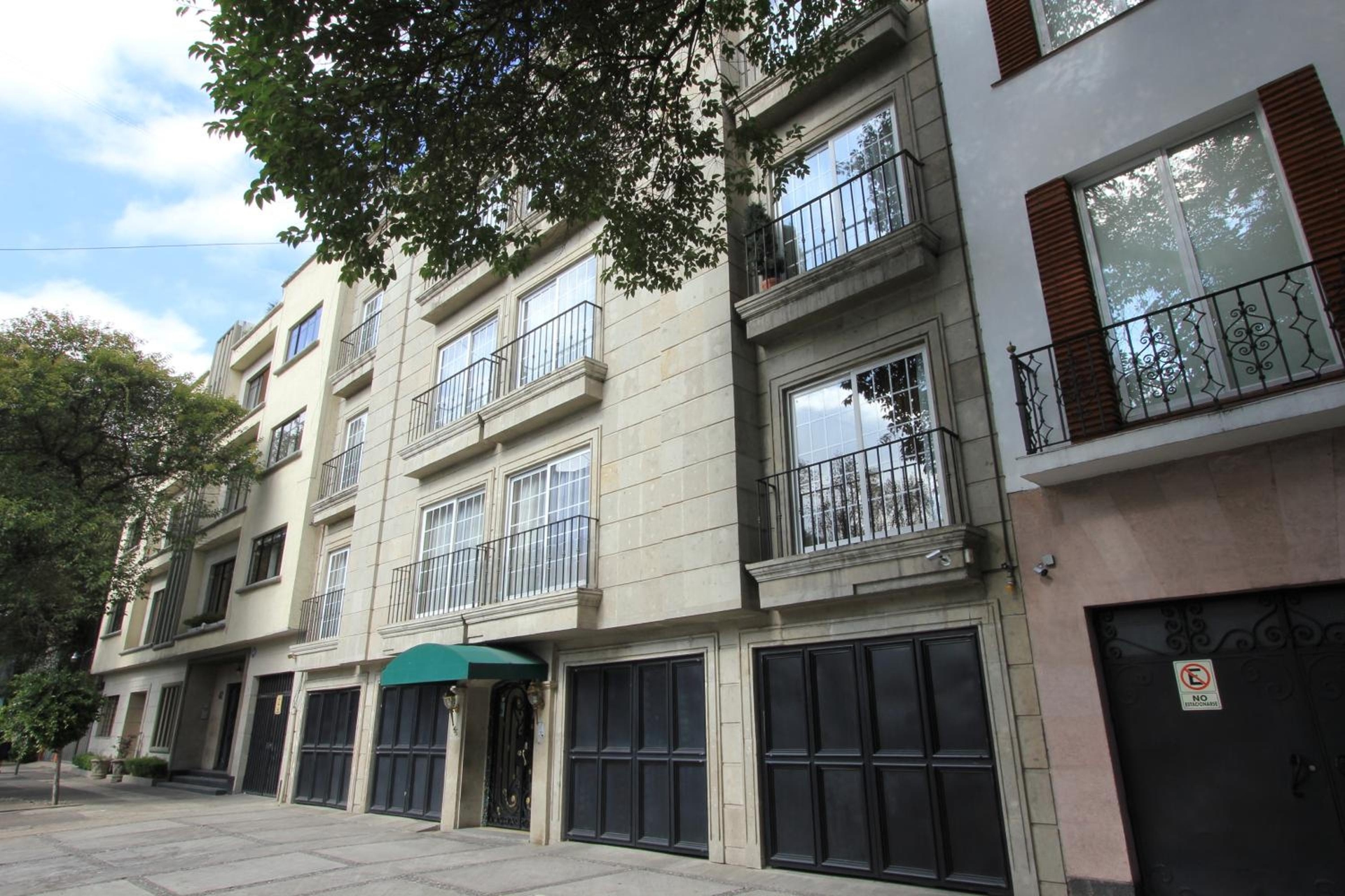 CASA NEWTON 46