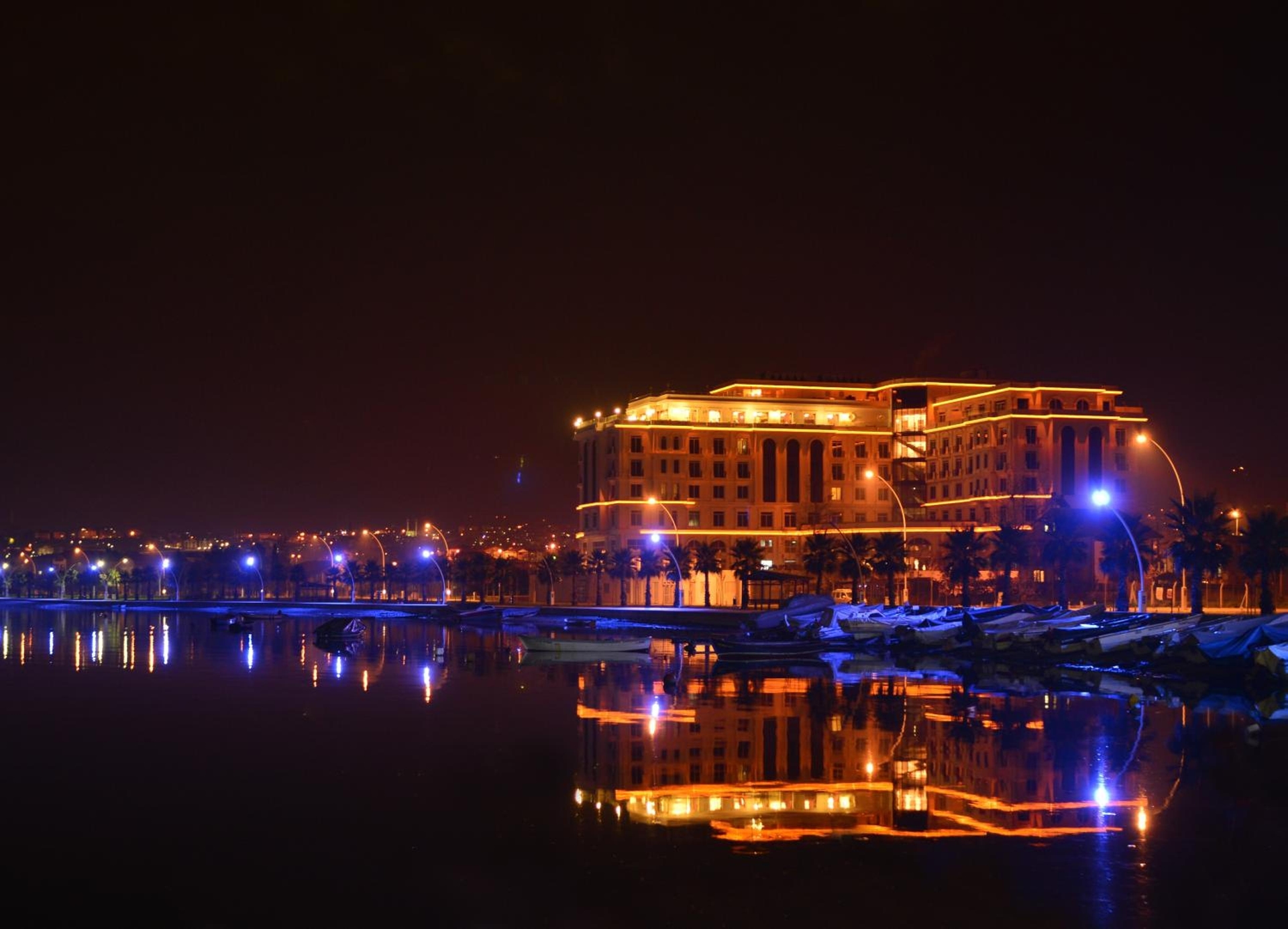 Foto de Wellborn Luxury Hotel