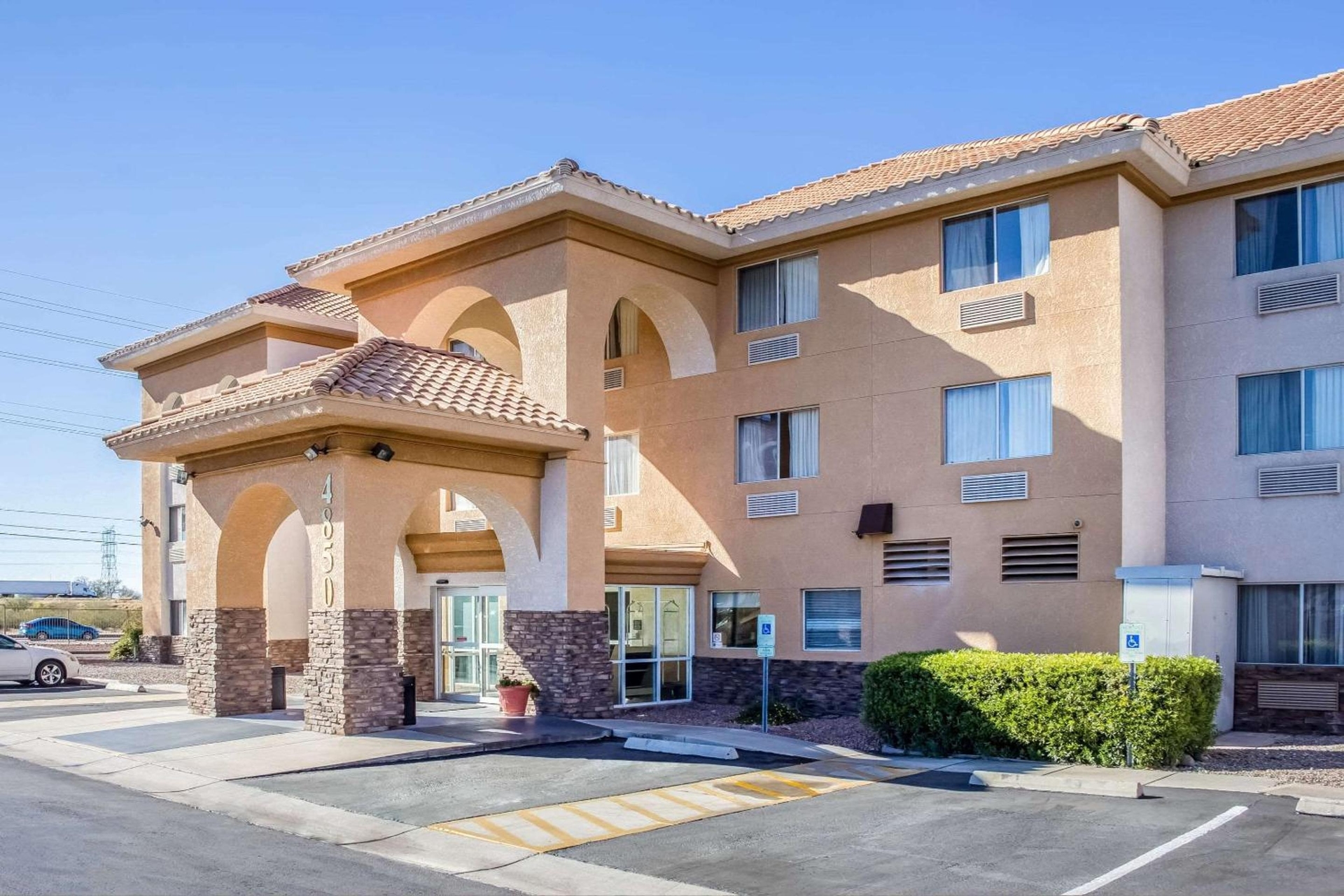 Comfort Inn & Suites near Kino Sports Complex, Tucson