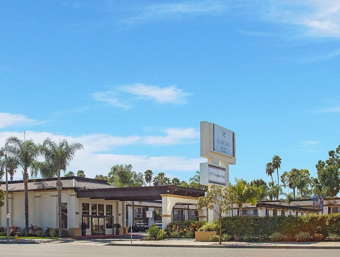 Stanford Inn & Suites Anaheim, Anaheim