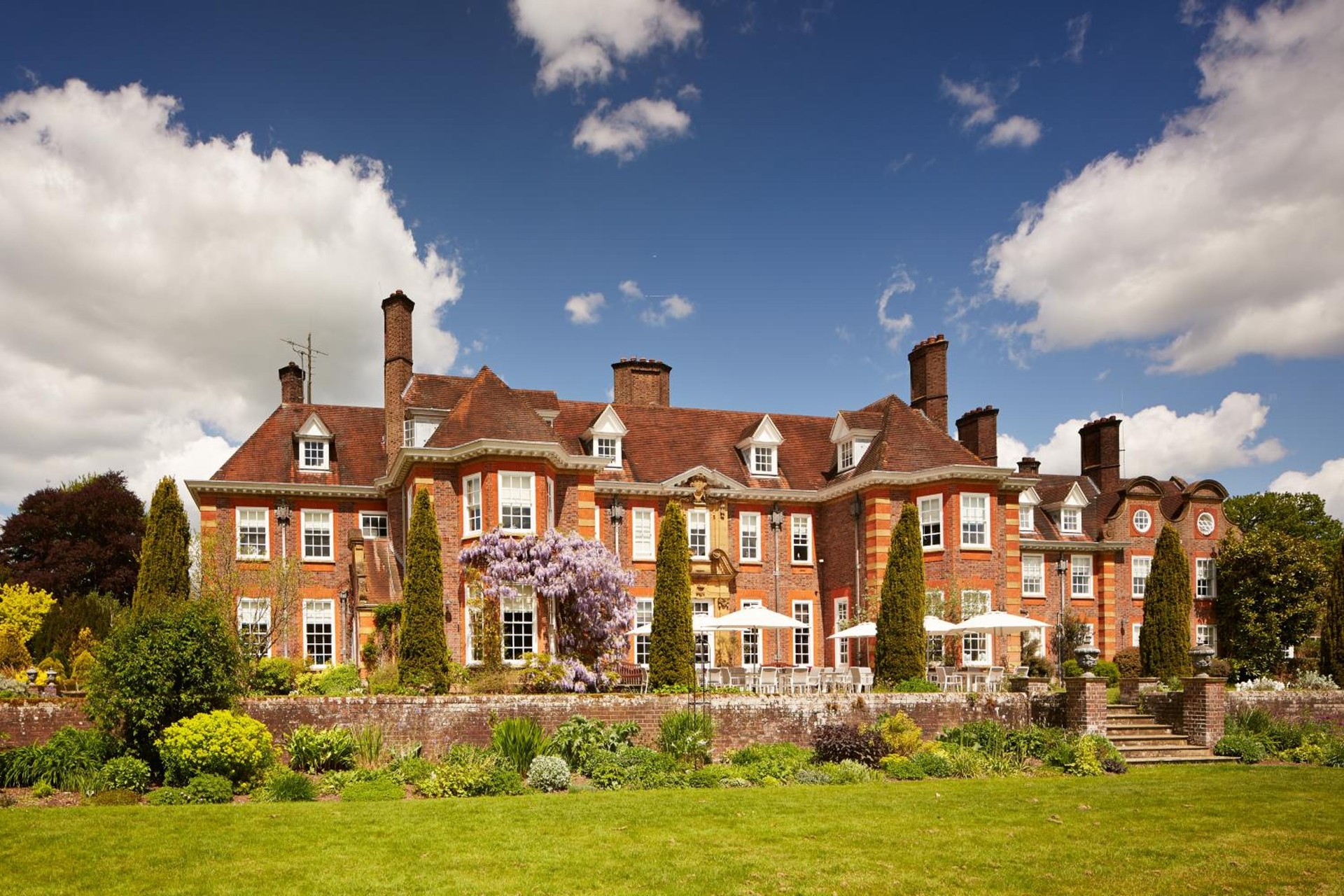 Barnett Hill Hotel, Guildford