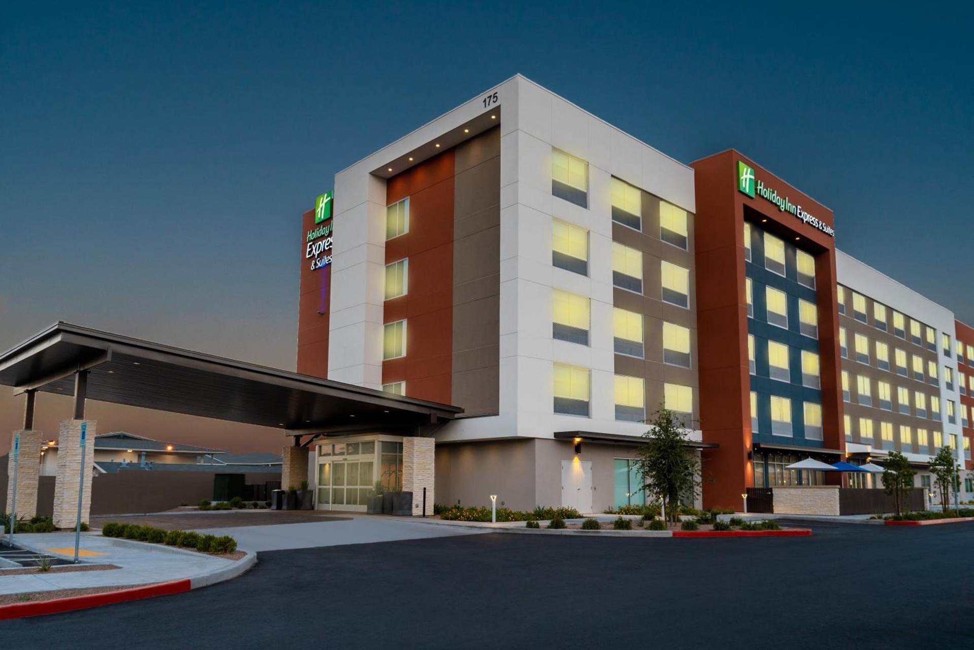 Holiday Inn Express & Suites - Las Vegas - E Tropicana by IHG, Las Vegas