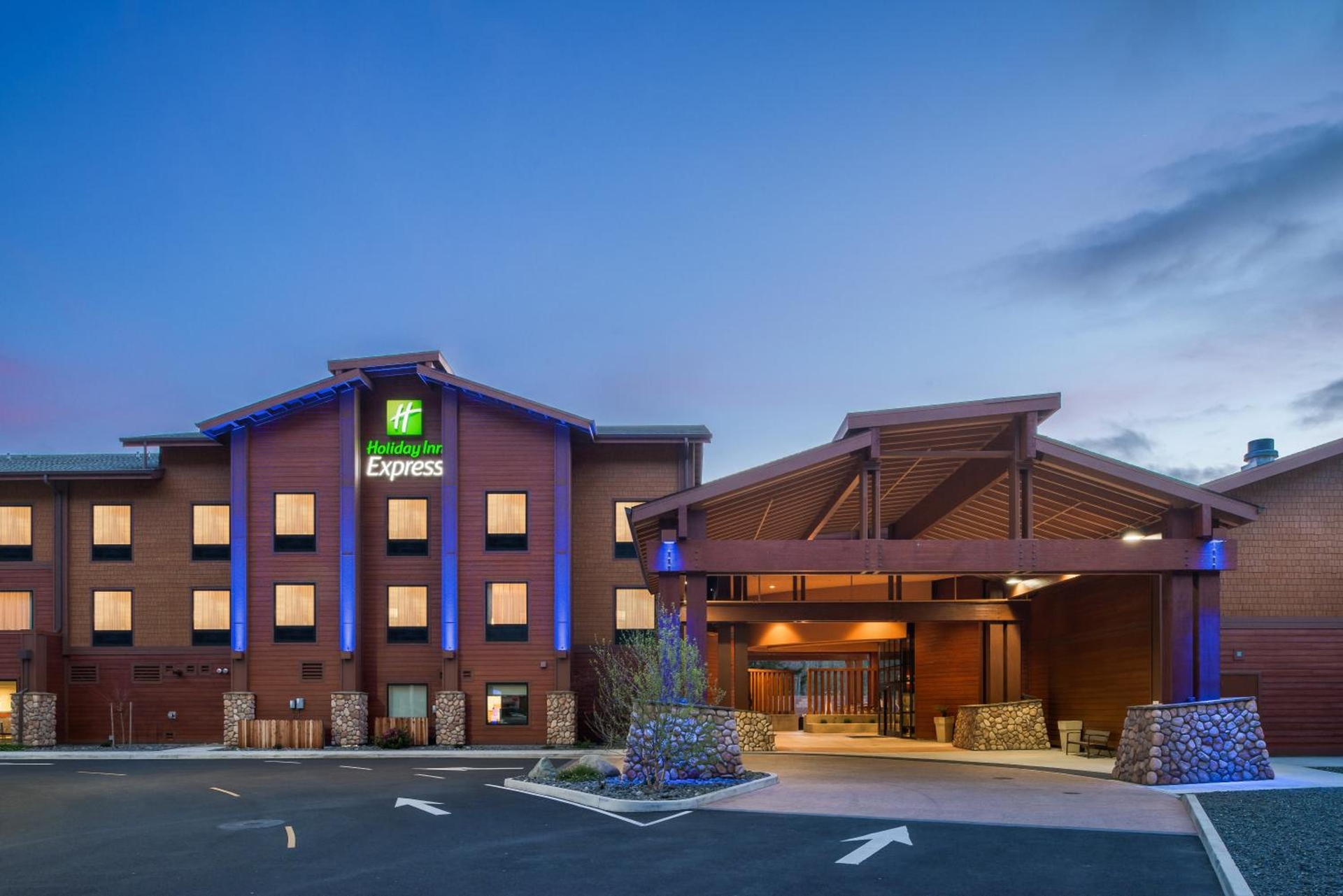 Holiday Inn Express Klamath - Redwood Ntl Pk Area by IHG, Klamath