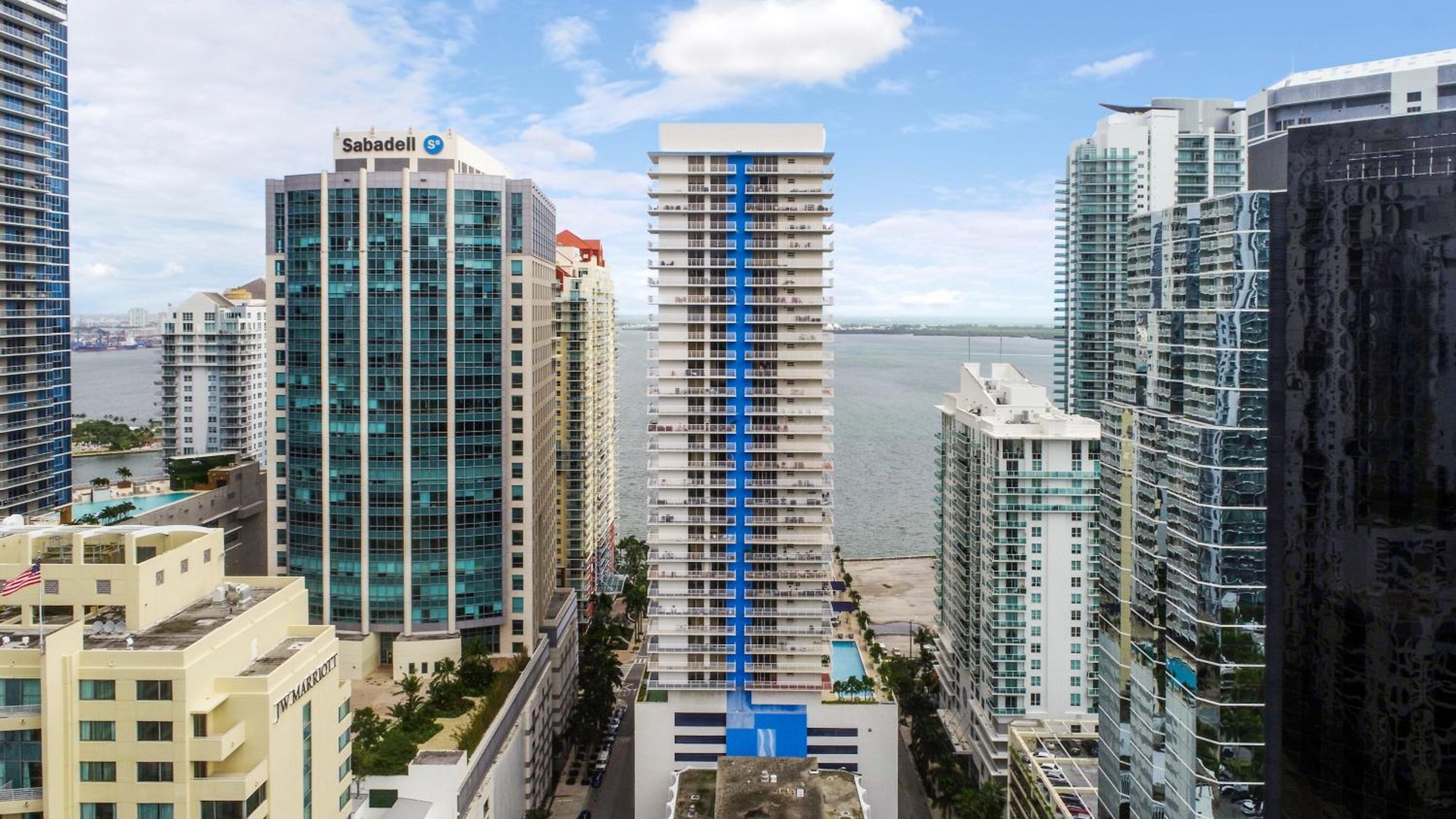 Elite Brickell Studio on the Bay