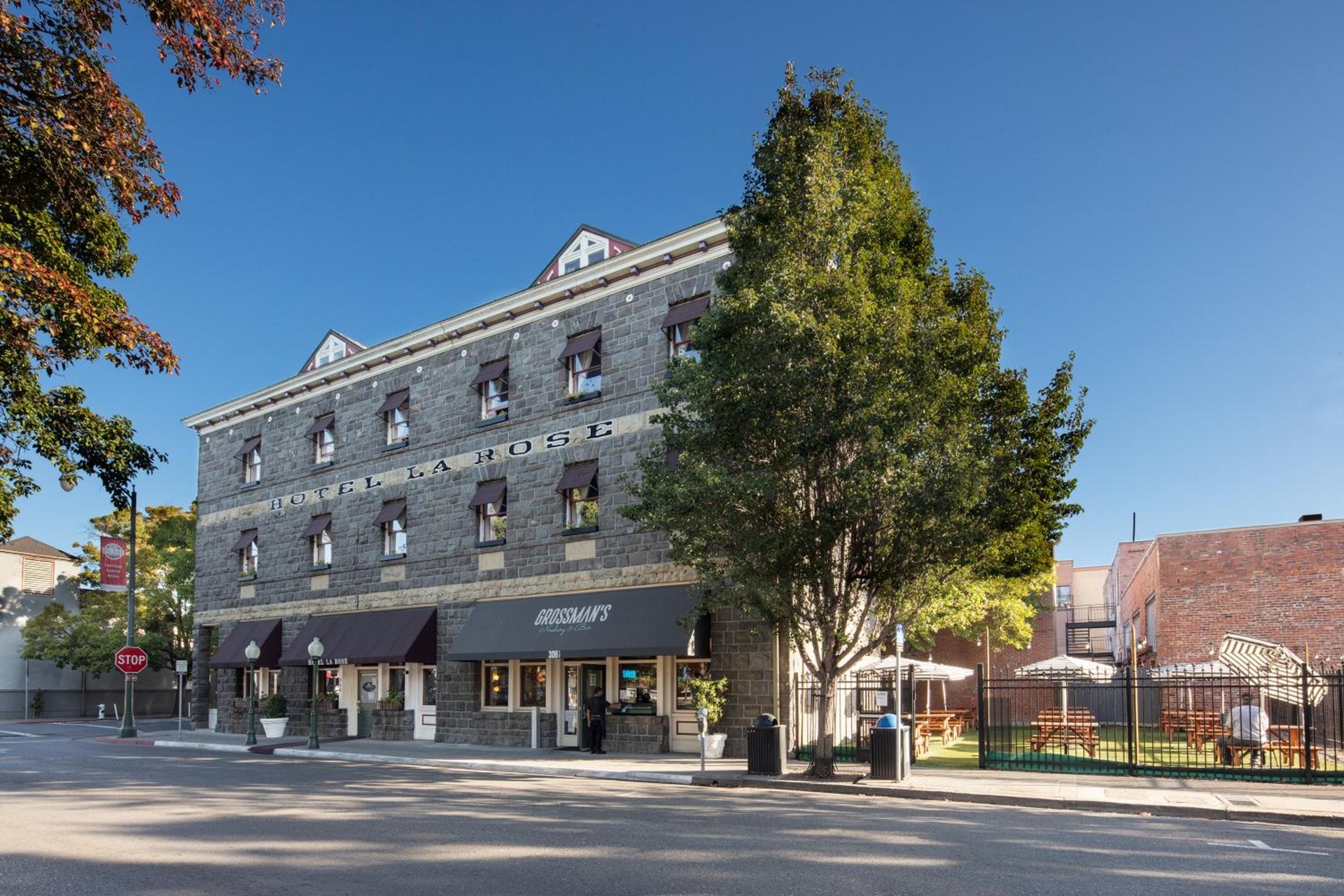 Hotel La Rose, Santa Rosa