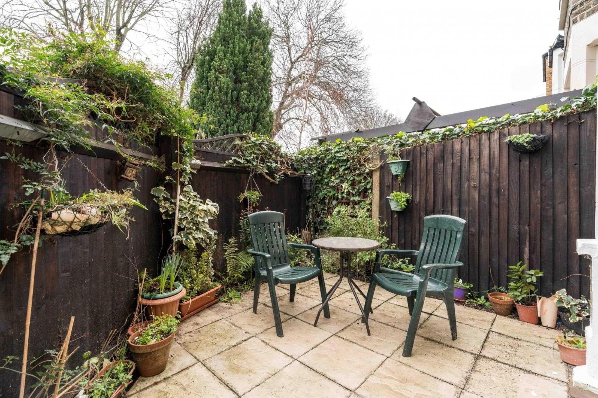 NEW Stylish 1 Bedroom Flat with Garden | London, London