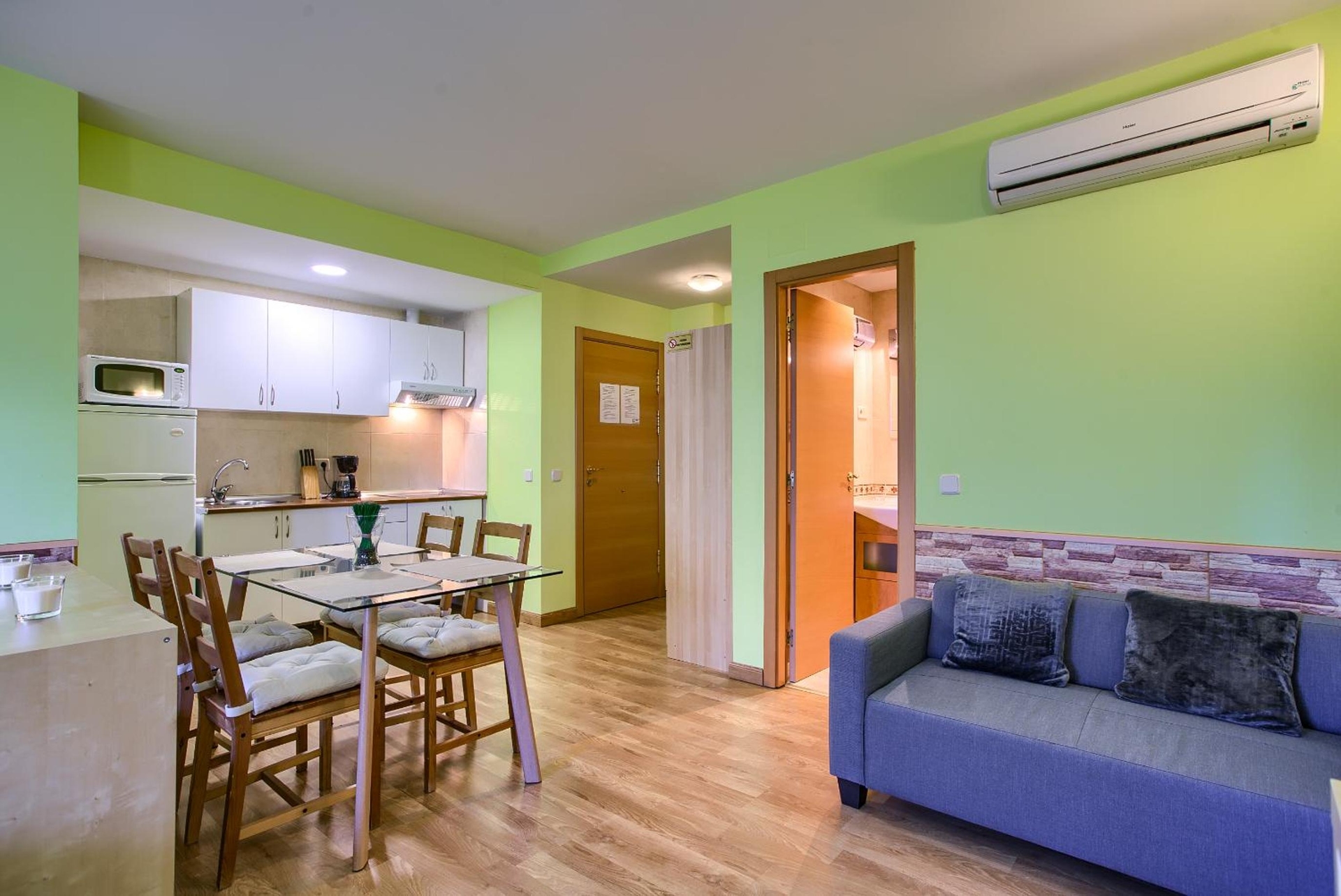 Apartamentos Barajas, Madrid